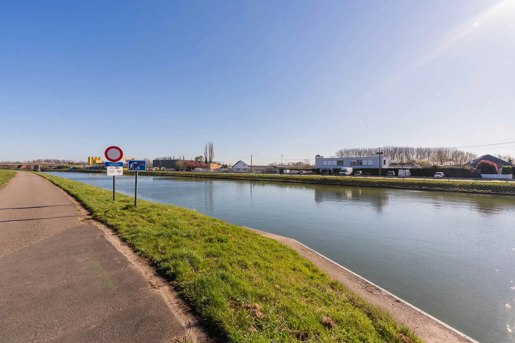 Centraal gelegen instapklare woning met tuin foto 27