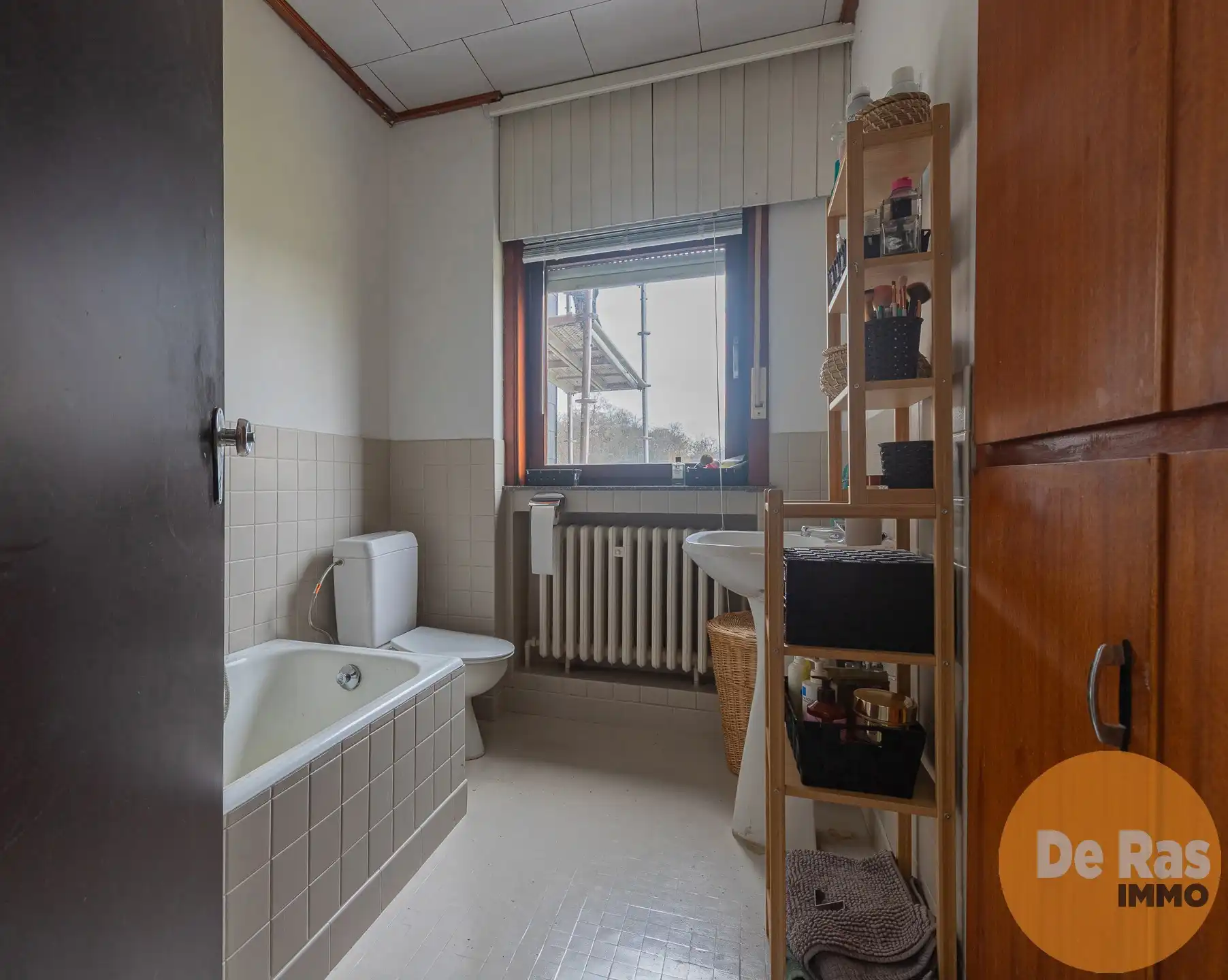 LEBBEKE - Leuke halfopen woning met 3 slaapkamers en tuin foto 12