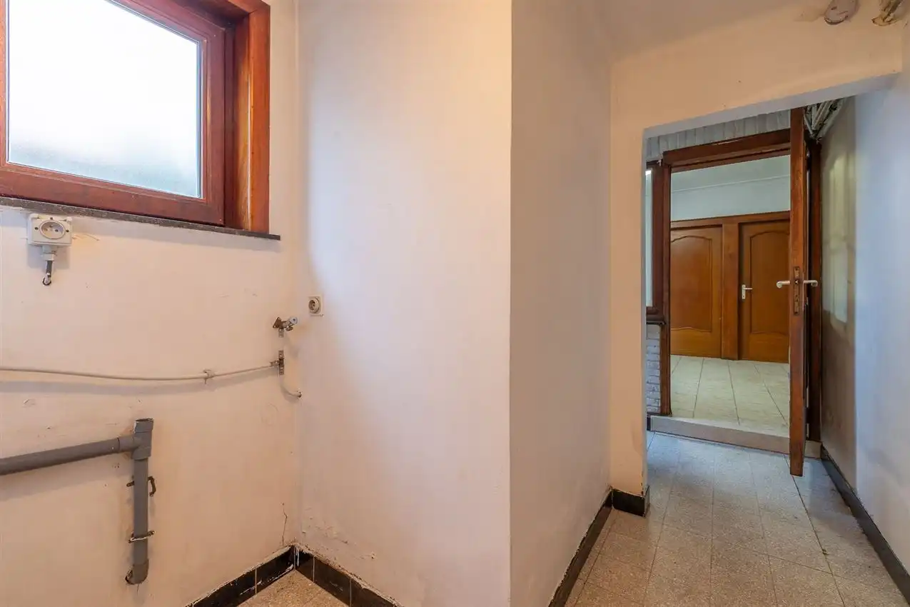 Woning met 3slk, tuintje en werkhuis foto 15