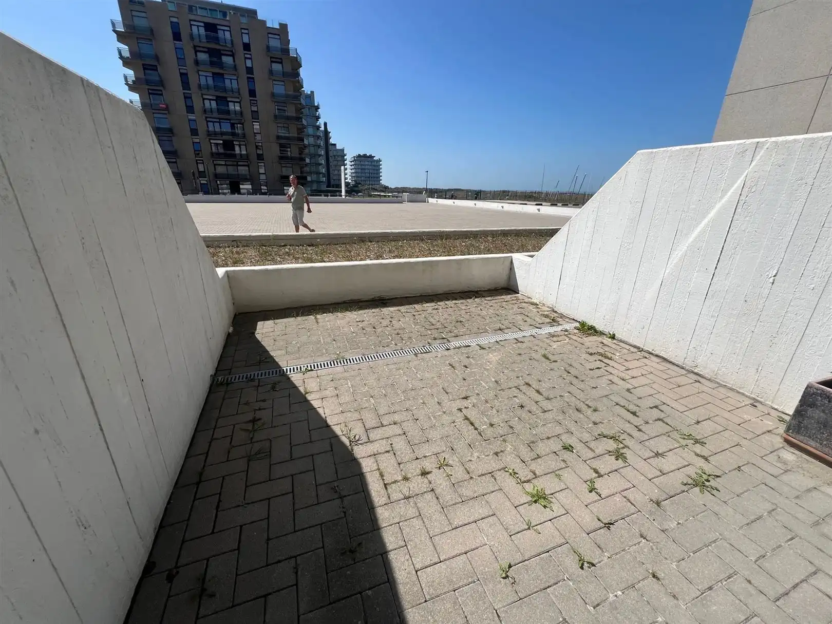 Zeer mooi gelegen studio met groot terras foto 6