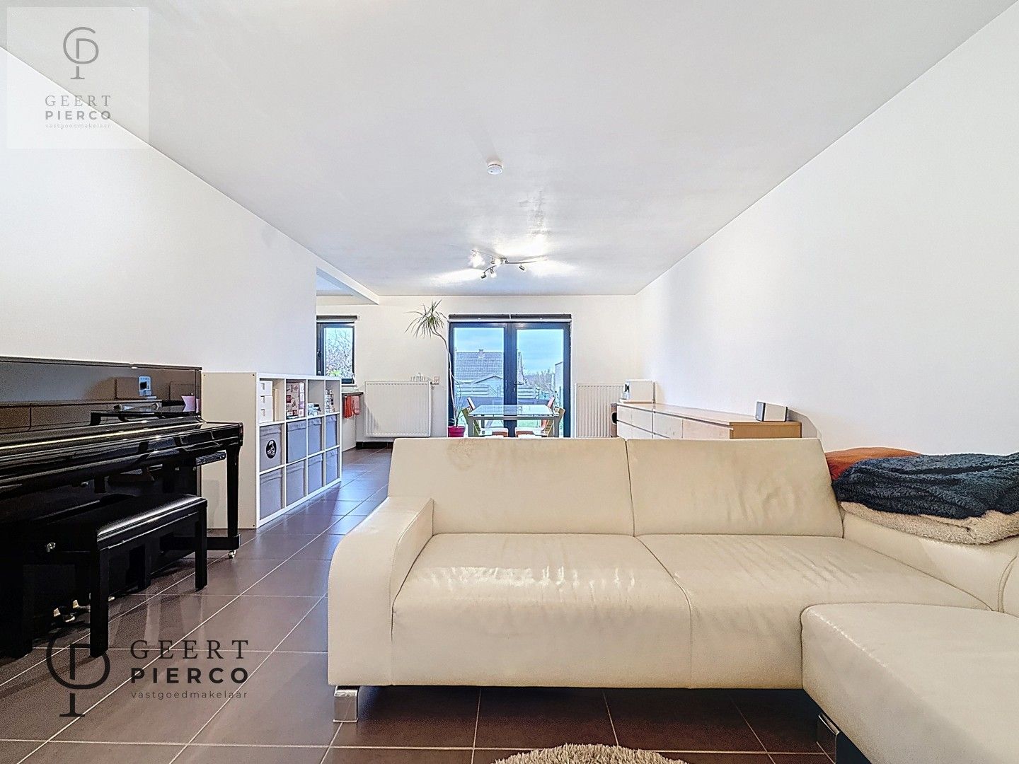 Leuke gezinswoning in exclusieve wijk foto 4