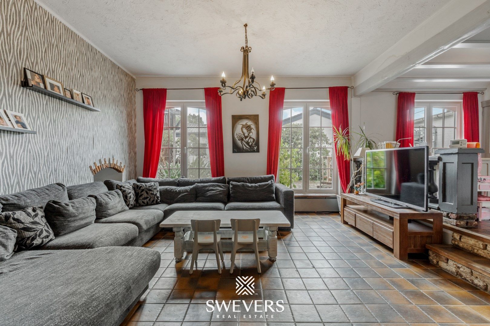 Verrassend riante woning met zes slaapkamers te Heusden-Zolder foto 3