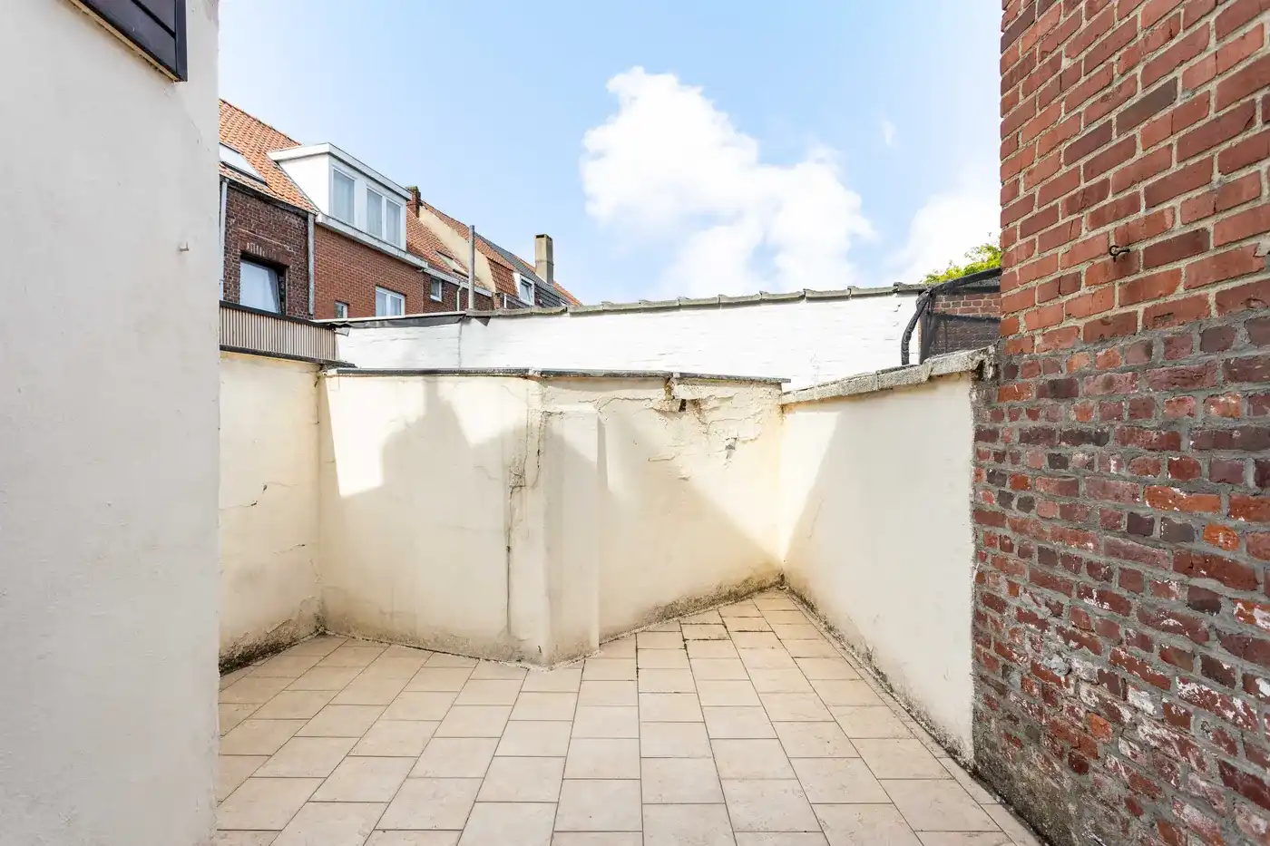 Karaktervolle woning met 4 slaapkamers centraal Kortrijk foto 24