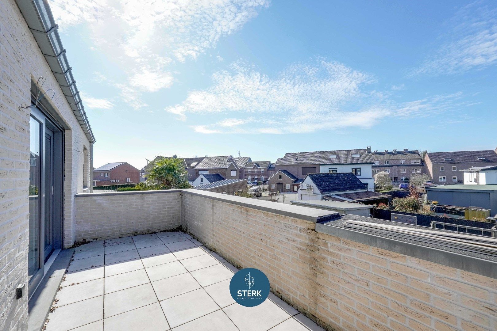 ENERGIEZUINIG DUPLEX-APPARTEMENT MET 4 SLPKS TE SMEERMAAS-LANAKEN !  foto 10