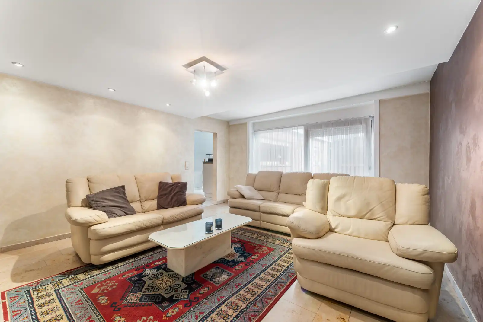 Woning (4slpk) met winkel en atelier! foto 9