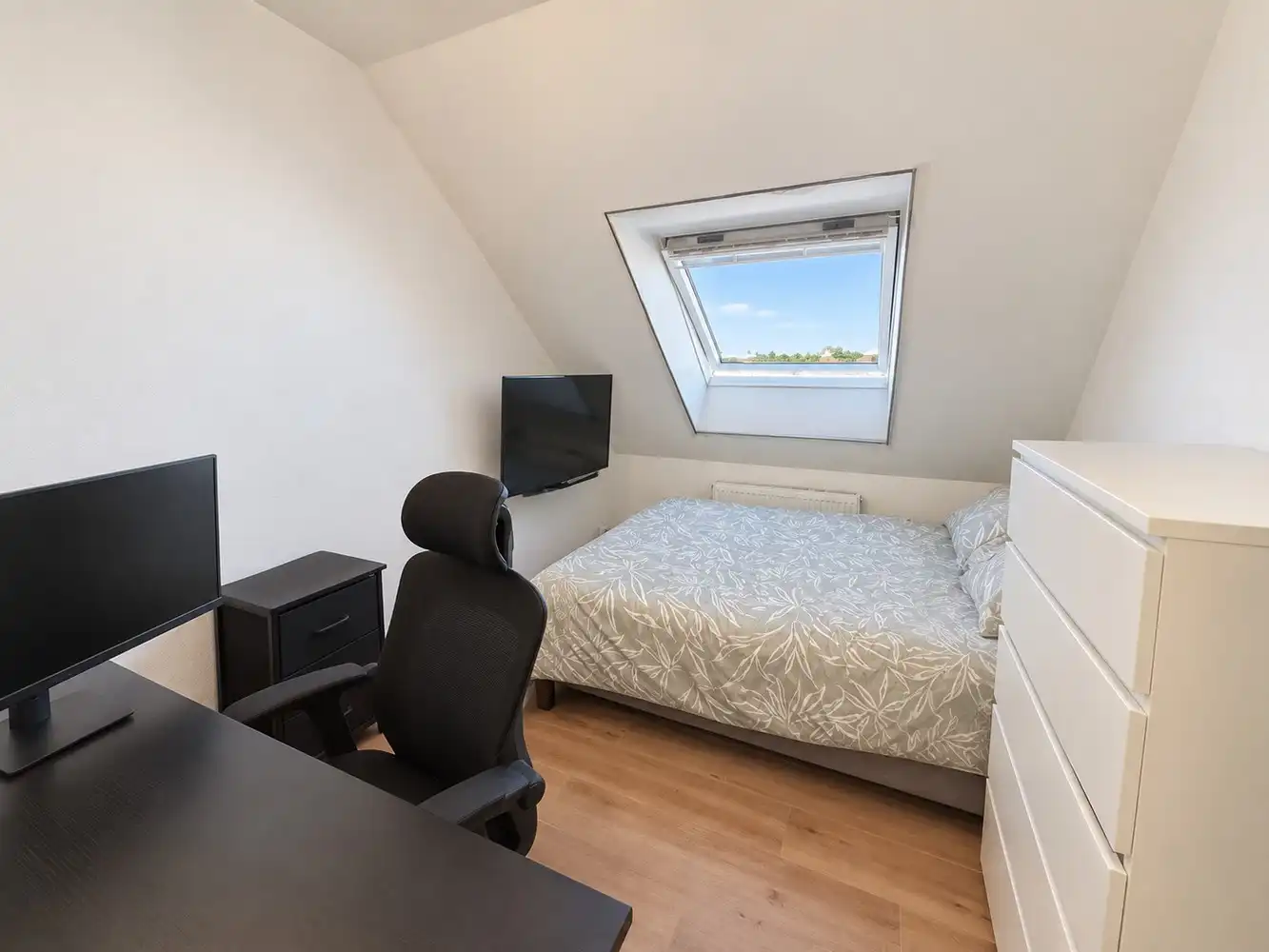 Ruim duplexwonen met drie slaapkamers en een heerlijk terras foto 7