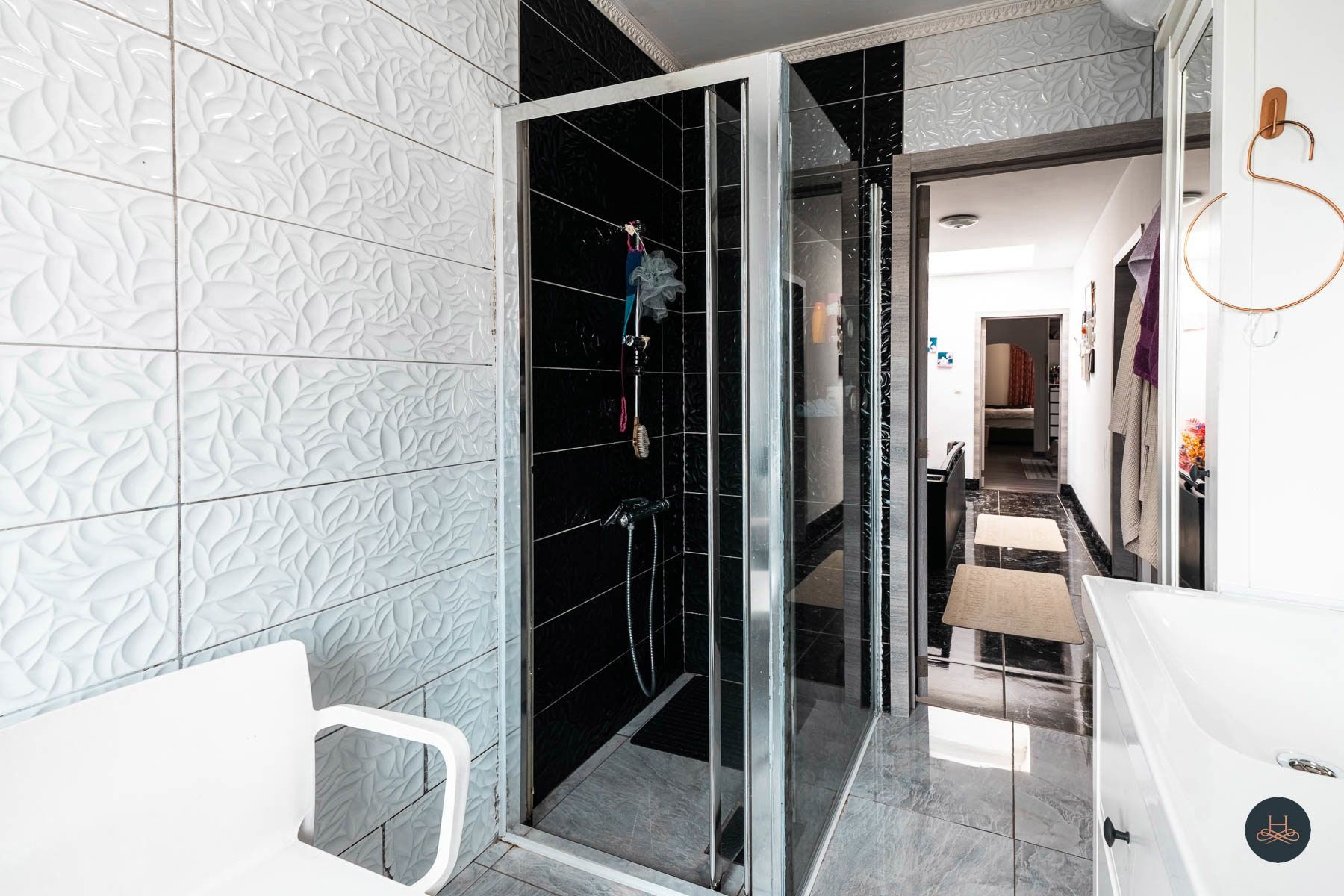 Comfortabele ruime gezinswoning met strategische ligging foto 36