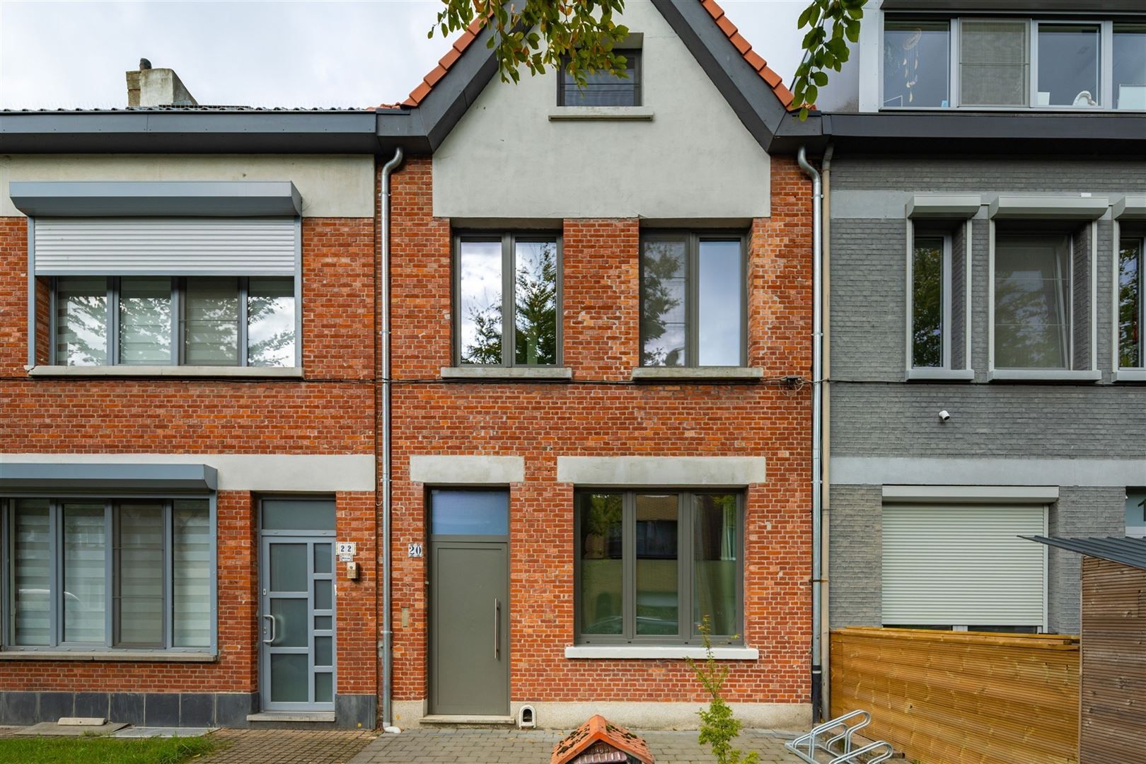 Charmante, instapklare woning op de grens van Stad Antwerpen  foto 2