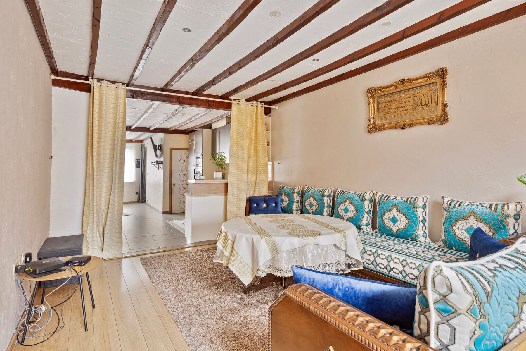 Woning met 3 ruime slaapkamers en tuin foto 4