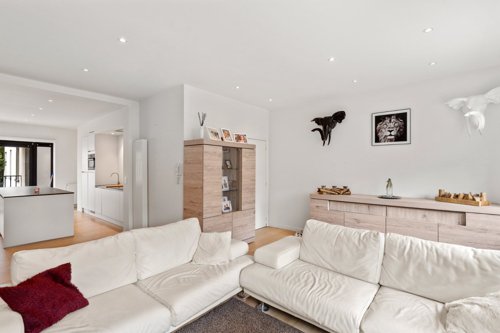 SCHITTEREND 2 SLPK APPARTEMENT MET ZONNIG TERRAS VLAKBIJ CENTRUM foto 5