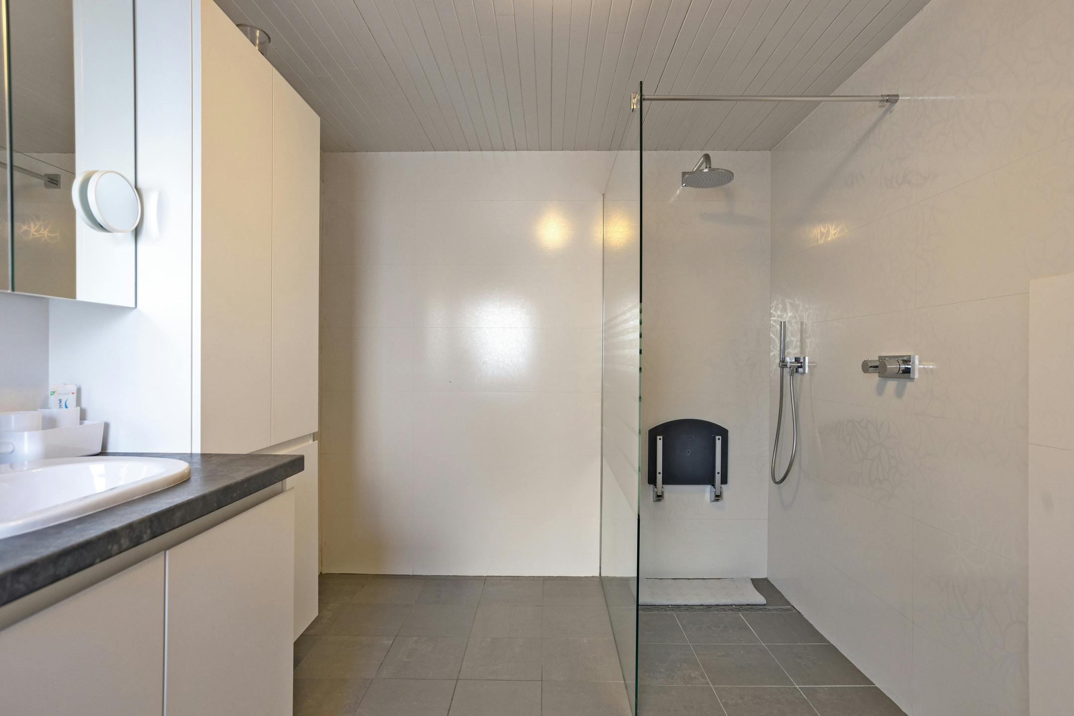 Charmante en ruime gezinswoning te Sint-Michiels foto 12