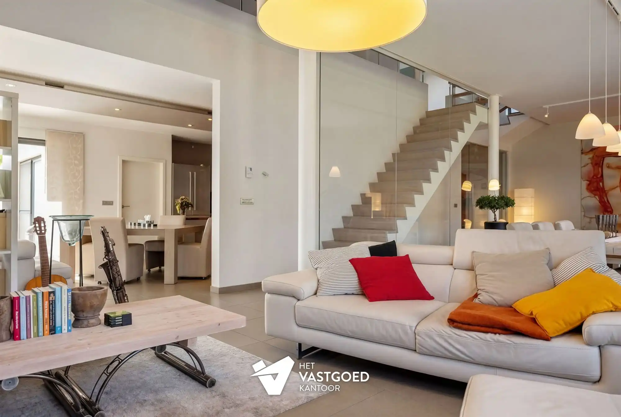 PRACHTIGE, RUIME EN ENERGIEZUINIGE WONING OP MOOI PERCEEL foto 5