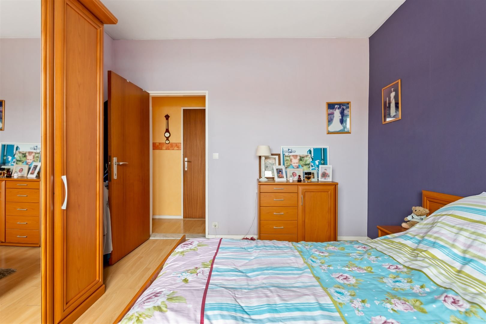 Te renoveren appartement met 2 slaapkamers en garagebox foto 9