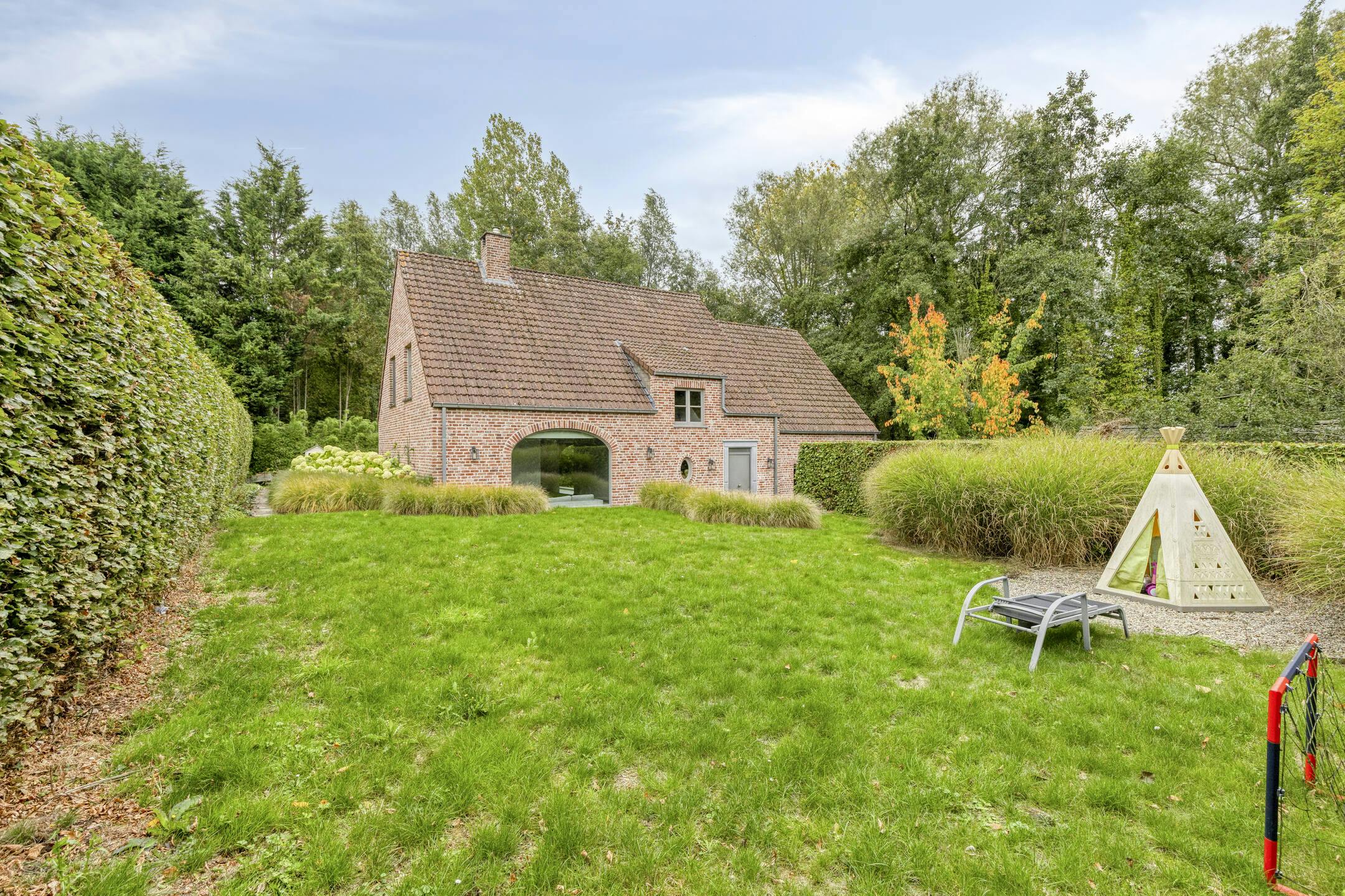 Prachtig gelegen instapklare villa op 12are met zwembad te Asse foto 23