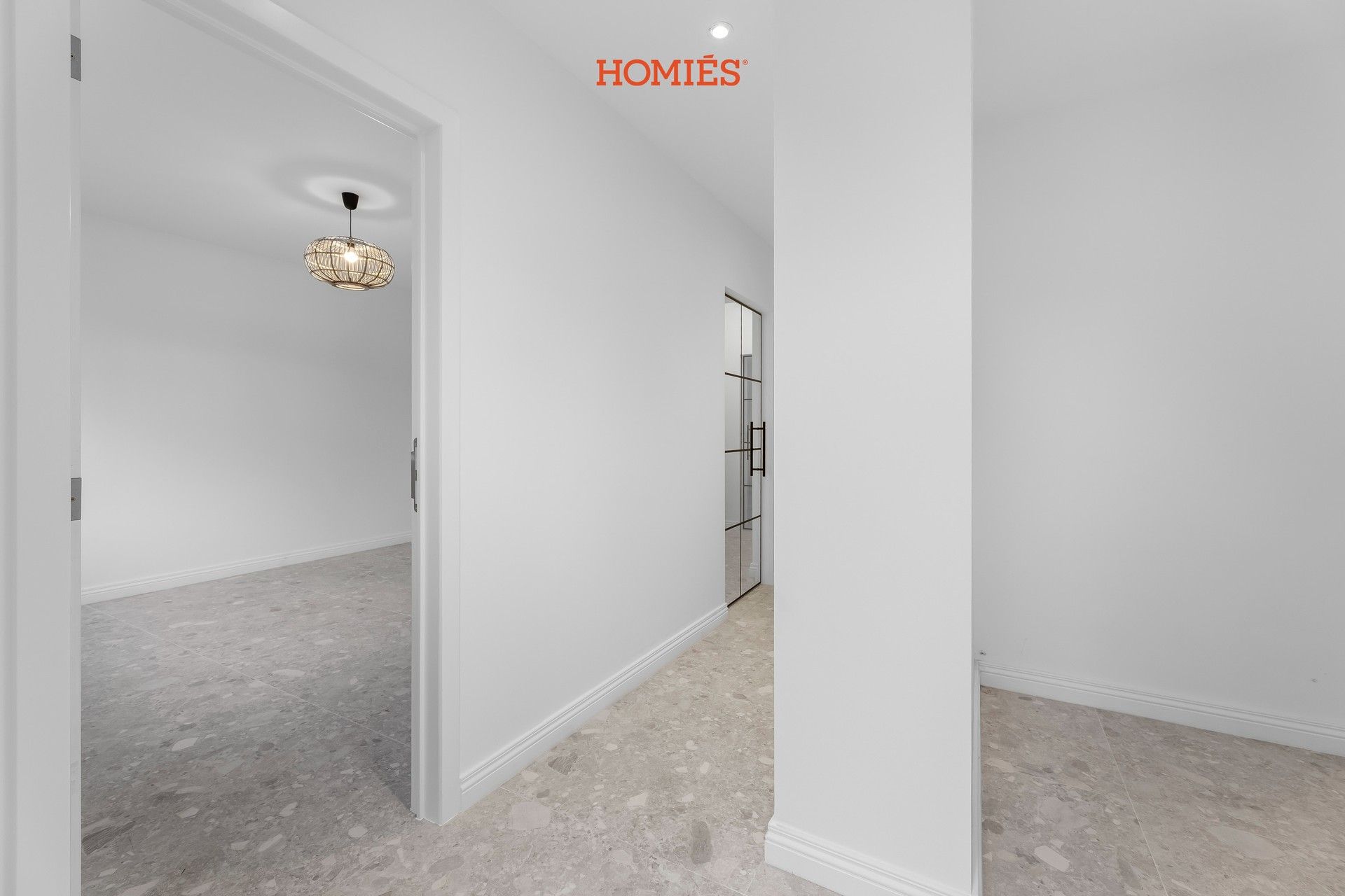 Gerenoveerd herenhuis met 6 slpk, 3 badk in centrum Leuven! foto 3