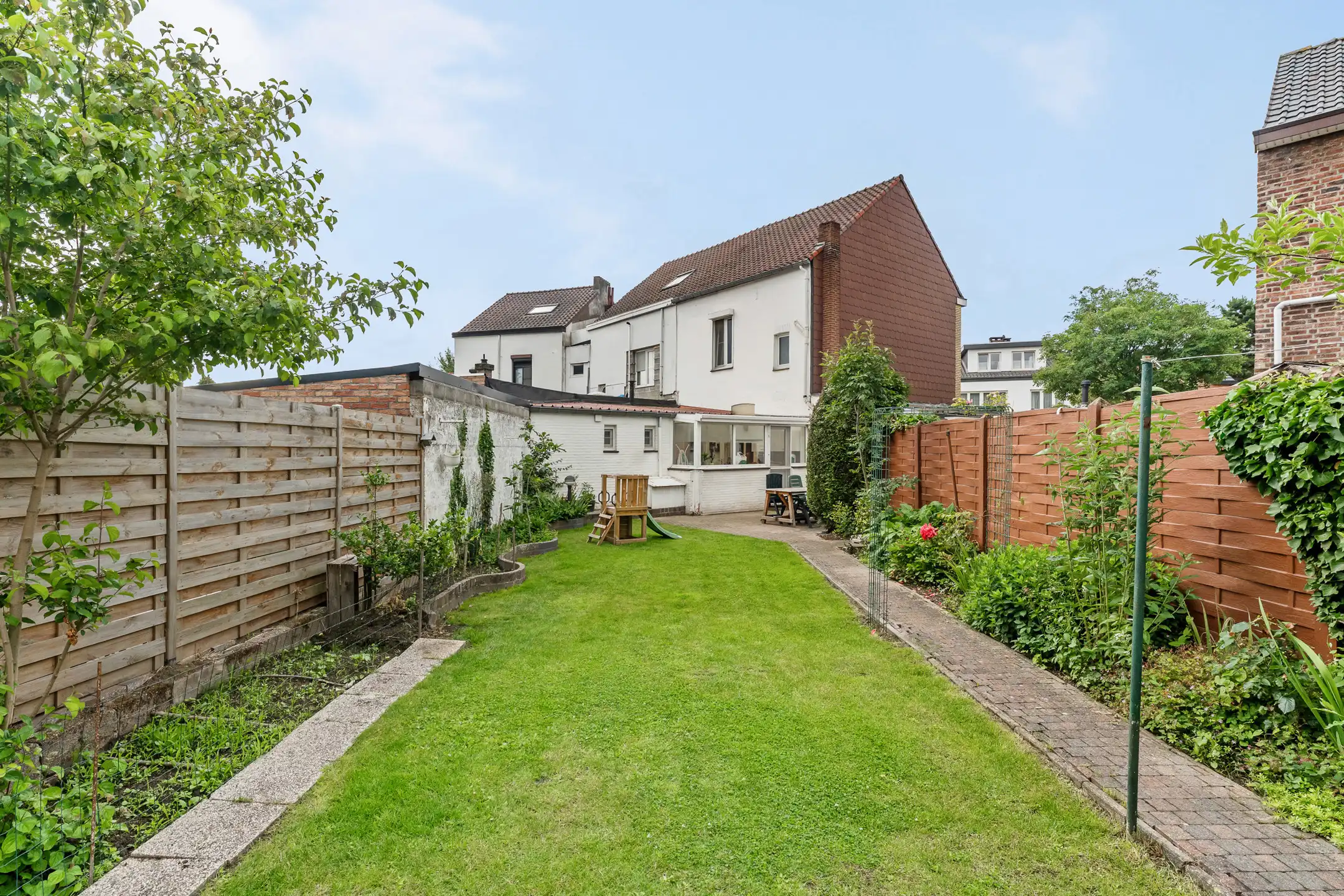Halfvrijstaande woning in het prachtige Kanne foto 18