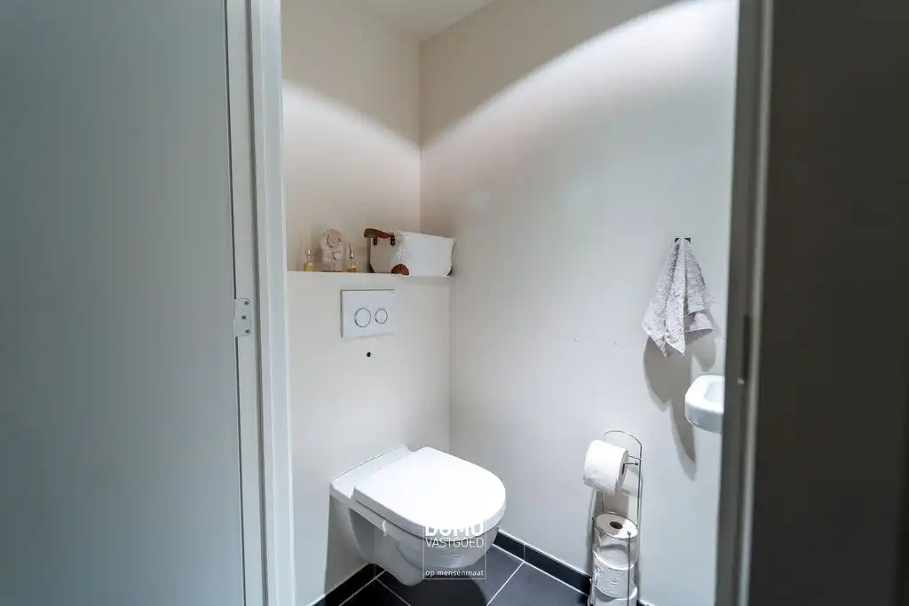 MODERN EN ENERGIEZUINING APPARTEMENT MET 1 SLAAPKAMER EN EIGEN PARKING TE BILZEN foto 9