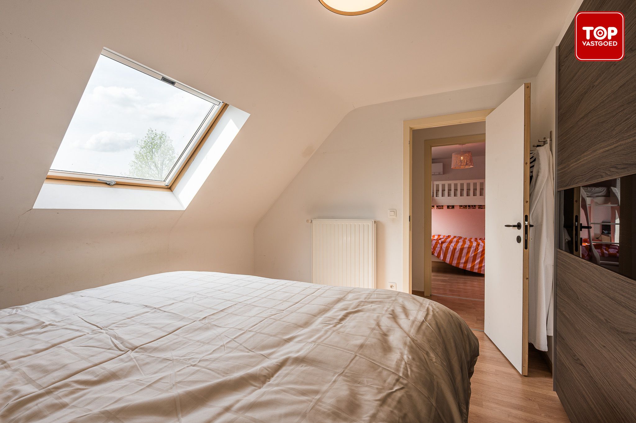 Instapklare woning met 3 slaapkamers in rustige wijk foto 14