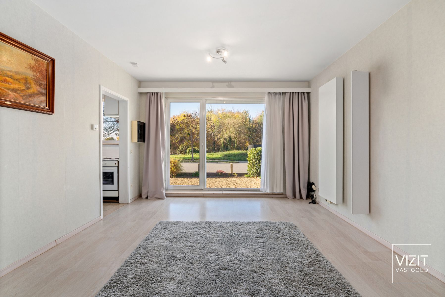 Appartement met 2 slaapkamers en garage. foto 2