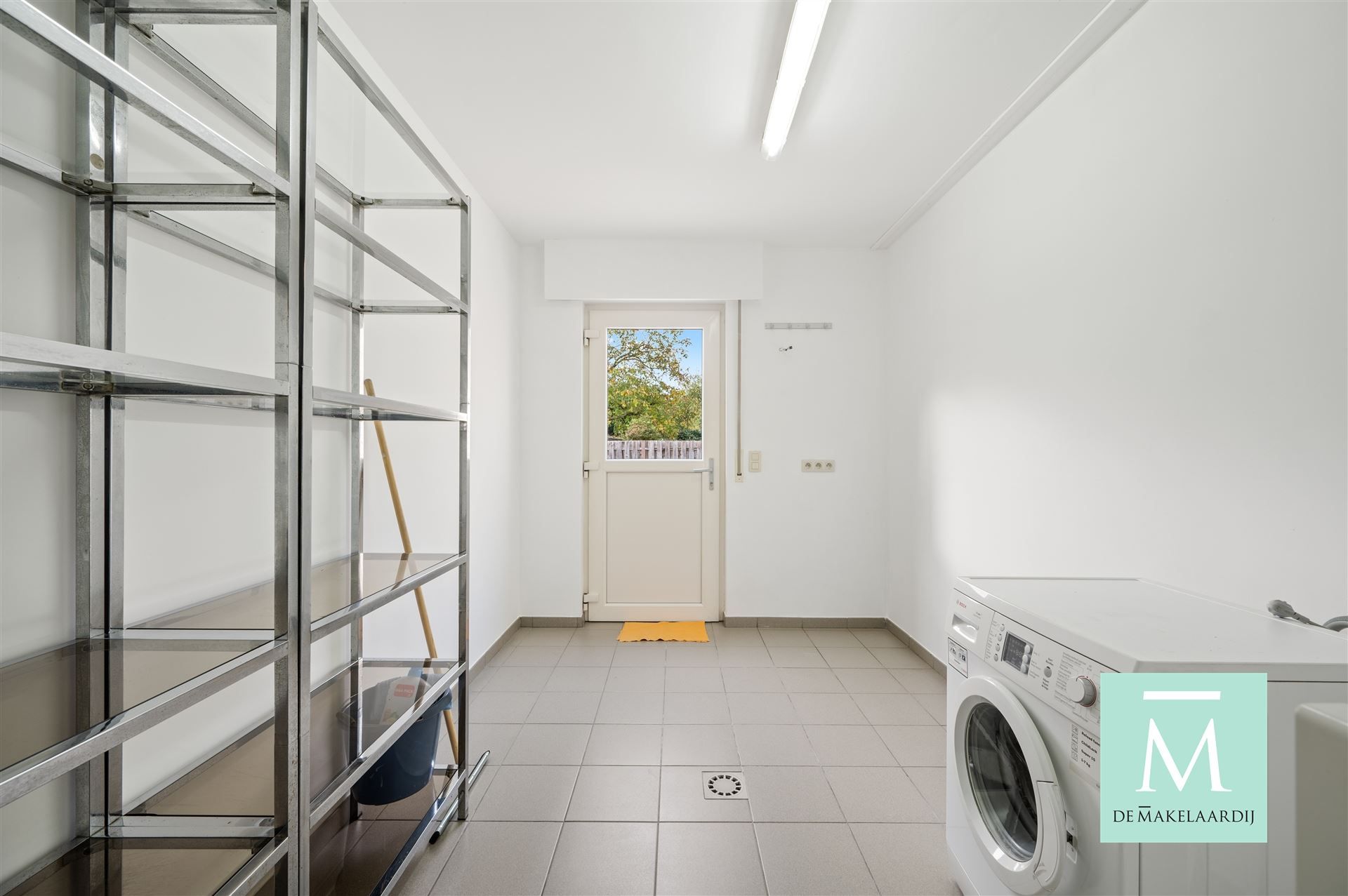 Prachtige halfopen woning aan de Vaart op de grens Zemst en Mechelen! foto 8