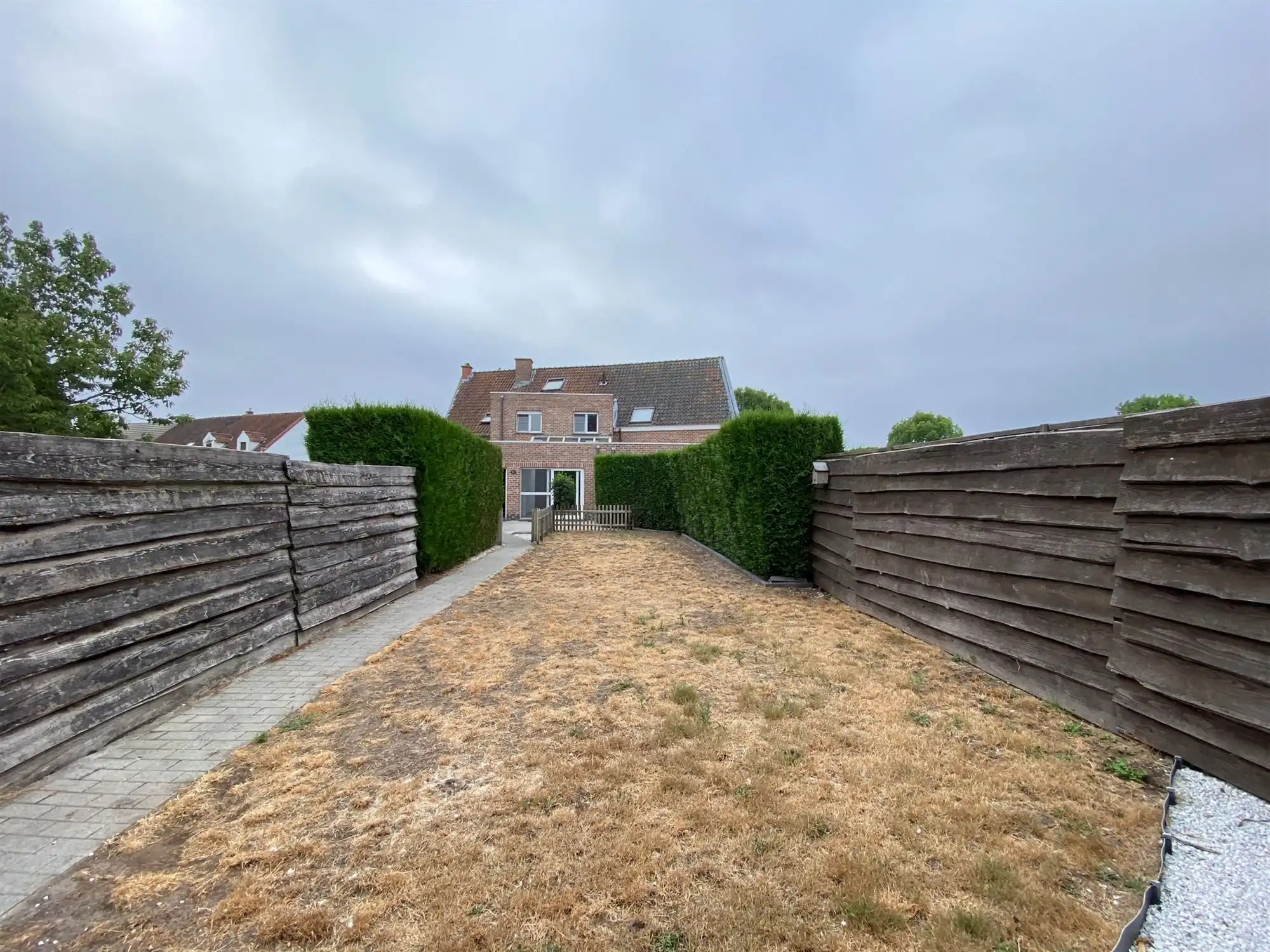 Rijwoning met garage en volwaardige 3 slaapkamers  foto 23
