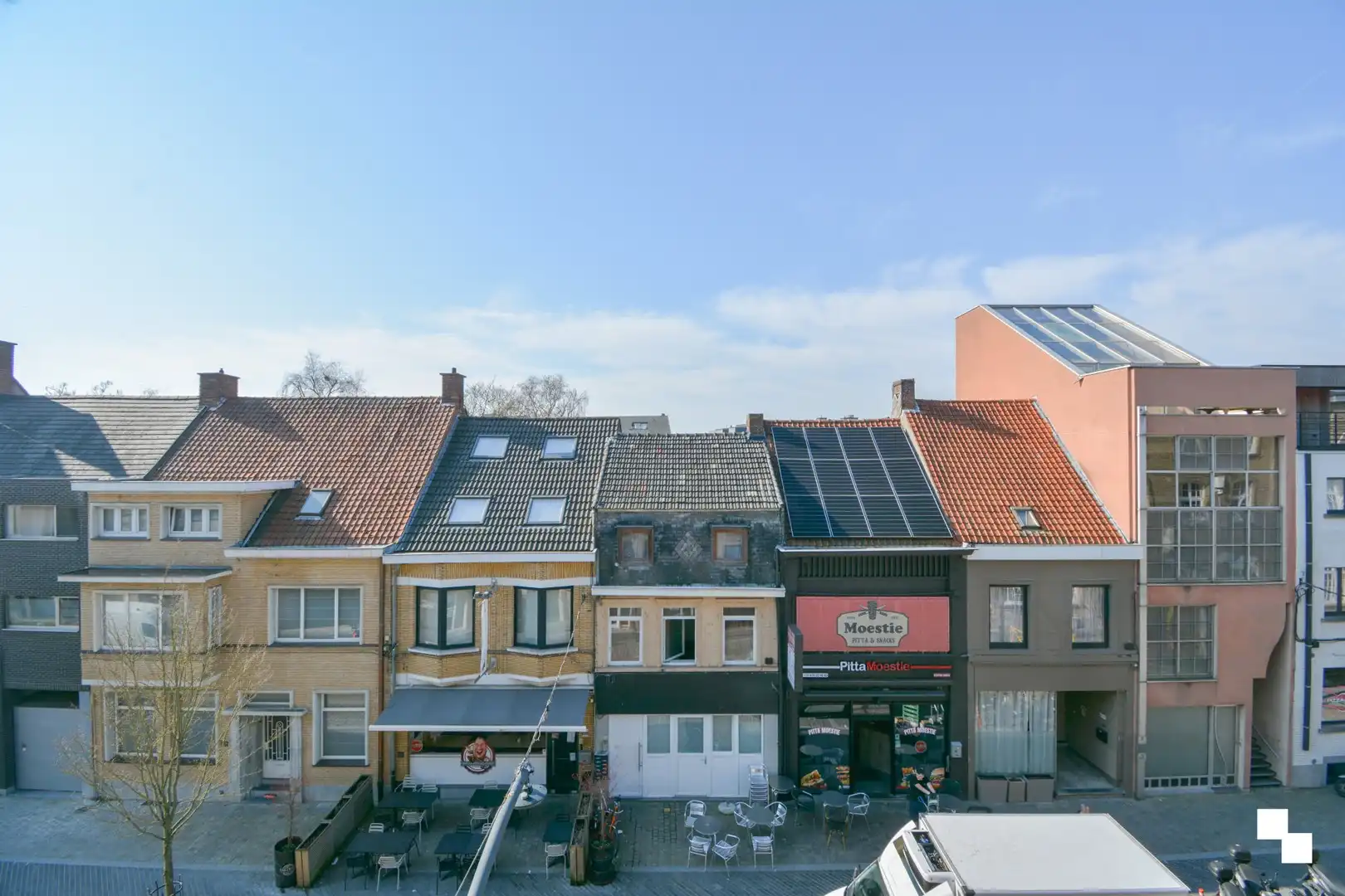 Zéér verzorgd, gerenoveerd 3-slaapkamer appartement te Roeselare foto 11