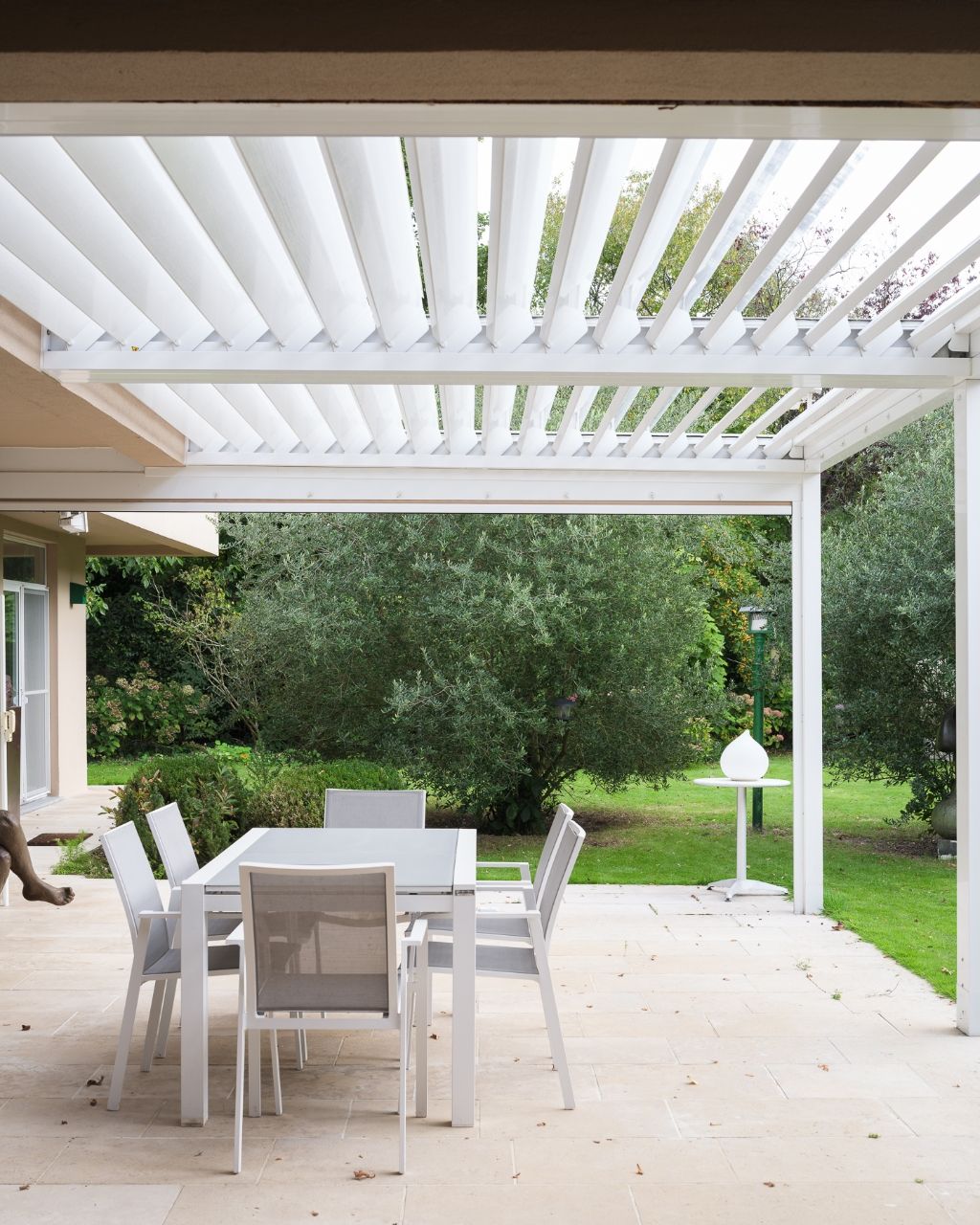 Twee uitzonderlijke bungalowvilla’s op één groen perceel van 3.241 m² in een residentiële wijk in De Pinte. foto 28