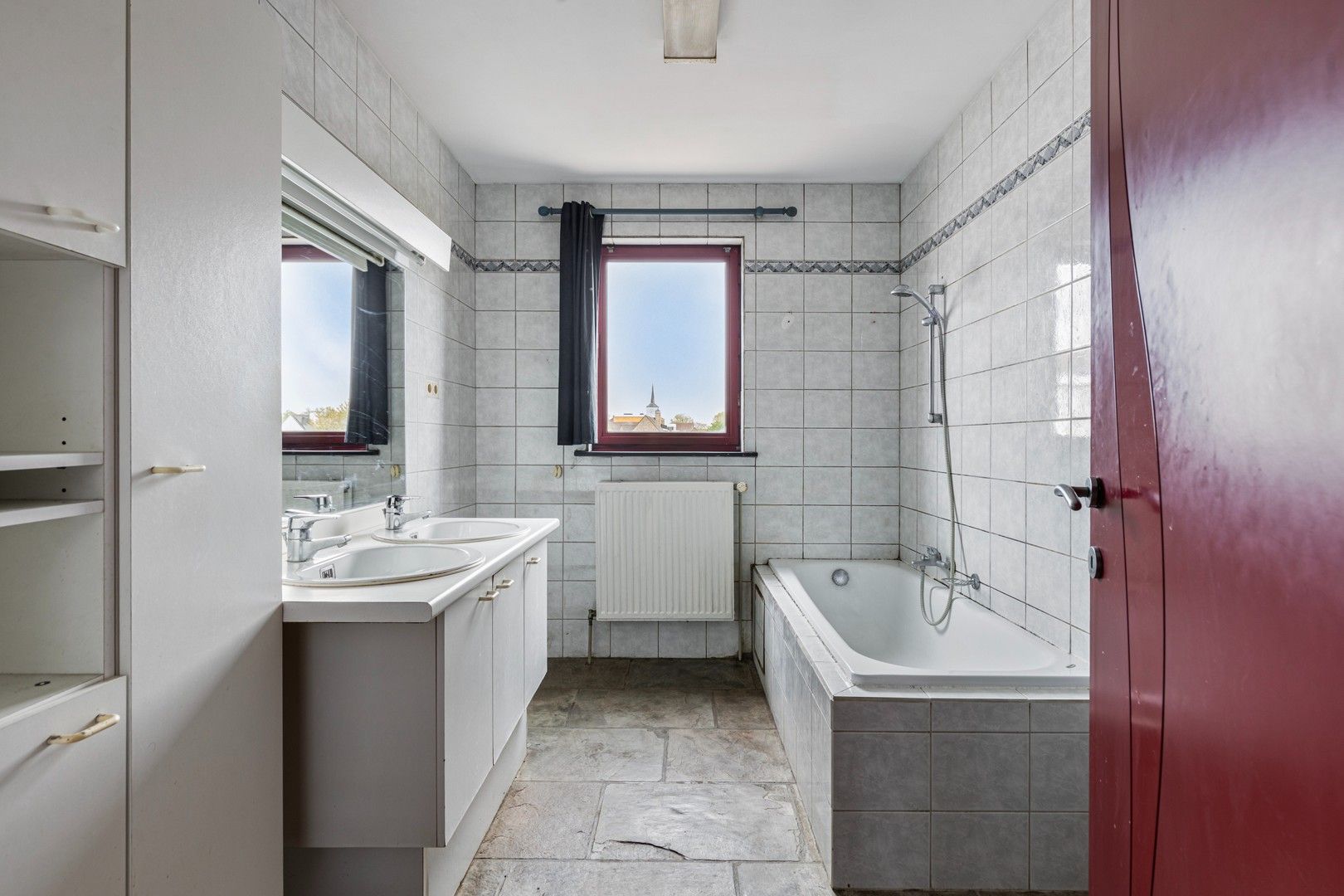 Handelspand met woning te koop - zeer veel potentieel foto 18