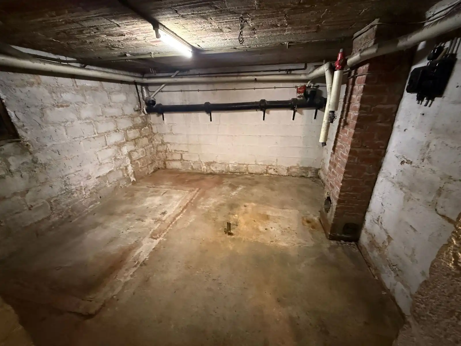 Woning met garage (aan de overkant) en 3 slaapkamers foto 27