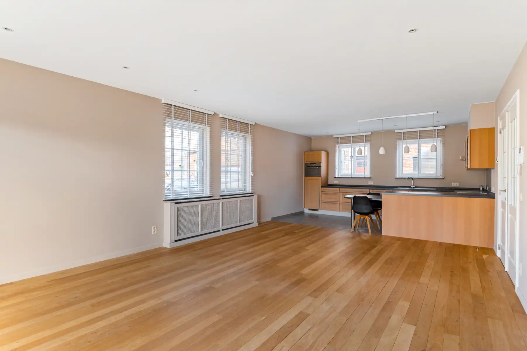 Luxueus  gelijkvloers appartement in centrum Schilde.  foto 6