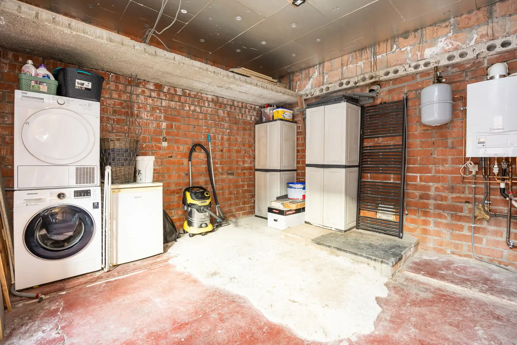 Recent gerenoveerde woning op een ruim perceel van 996 m². foto 16