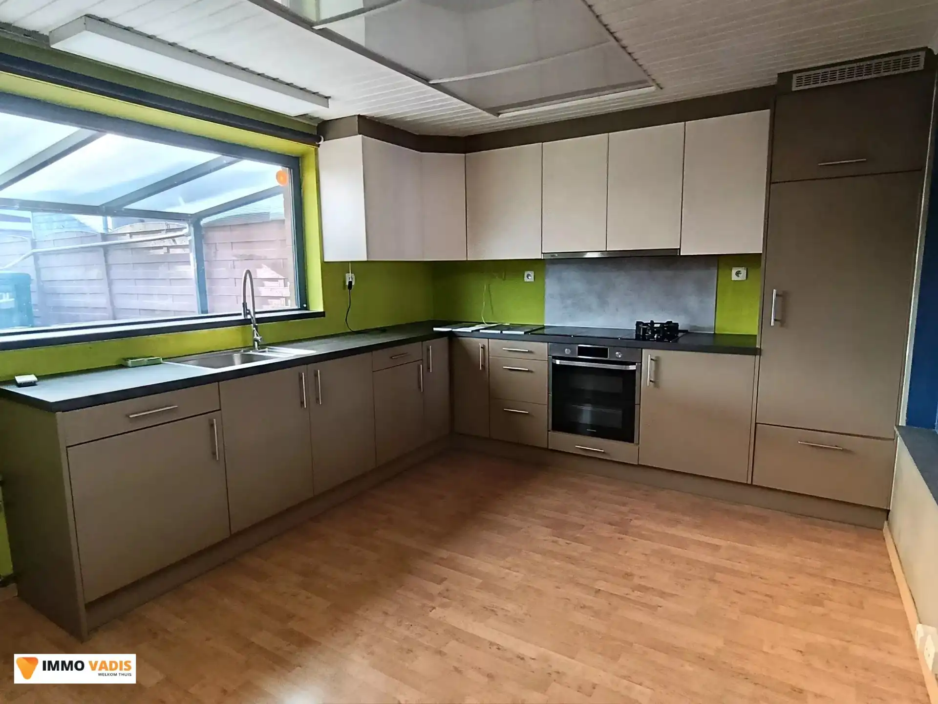 Gezinswoning met tuin, 3 slaapkamers en garage foto 6