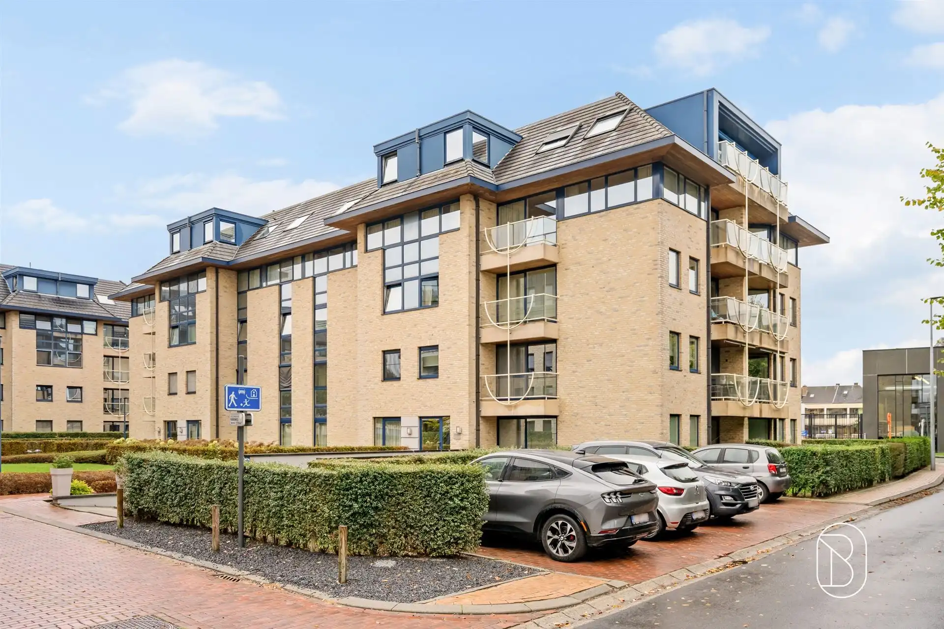 Instapklaar appartement met 2 slpk en terras in Oudenaarde foto 9