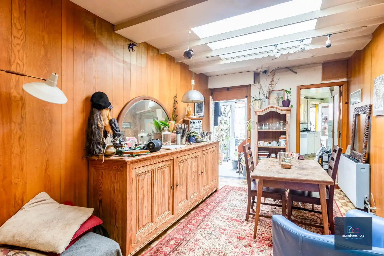 Woning met 3 slaapkamers en verrassende tuin met bijgebouwen foto 9