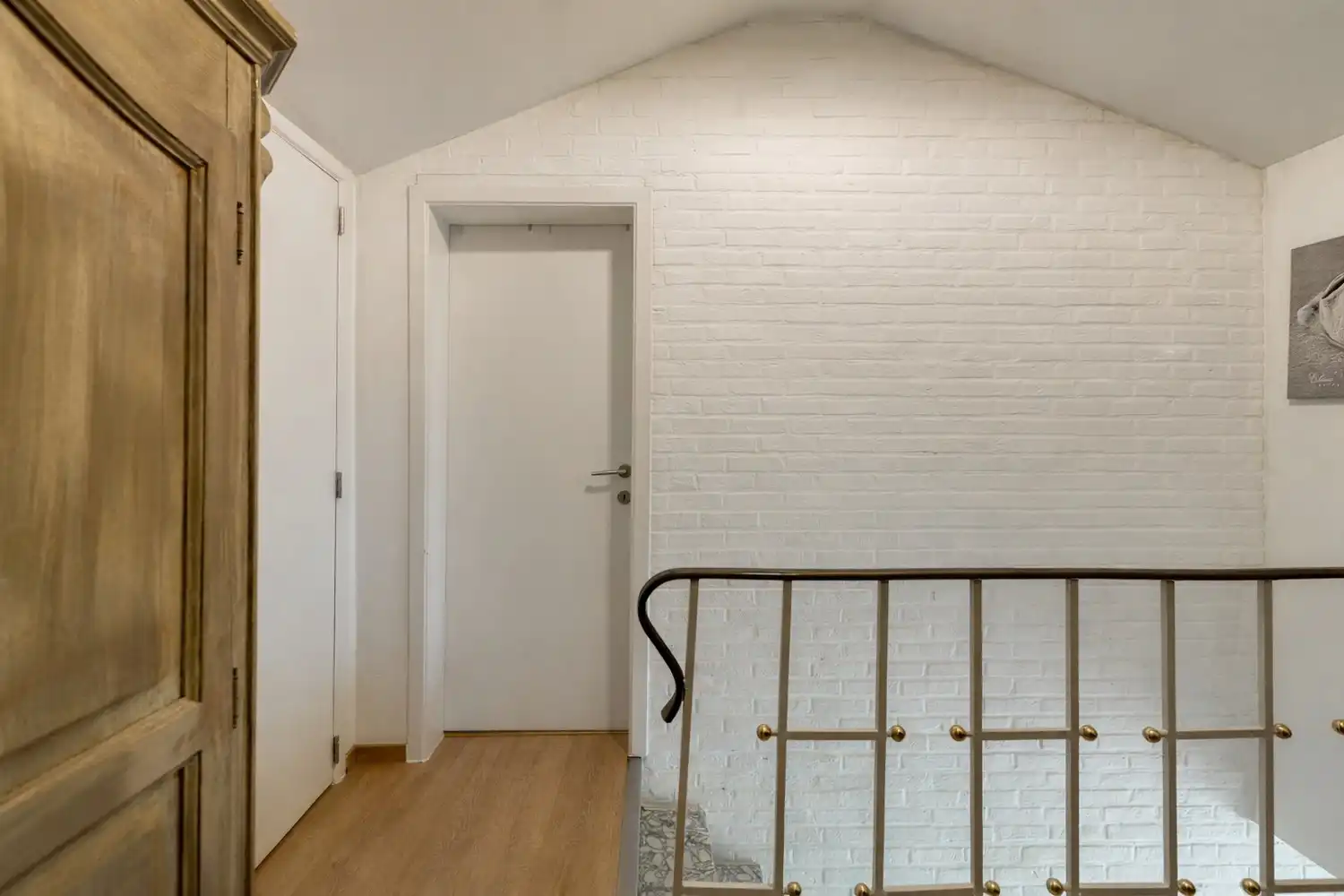 Charmante split-level woning met 3 slaapkamers en ruime tuin in Kotem, Maasmechelen. foto 16