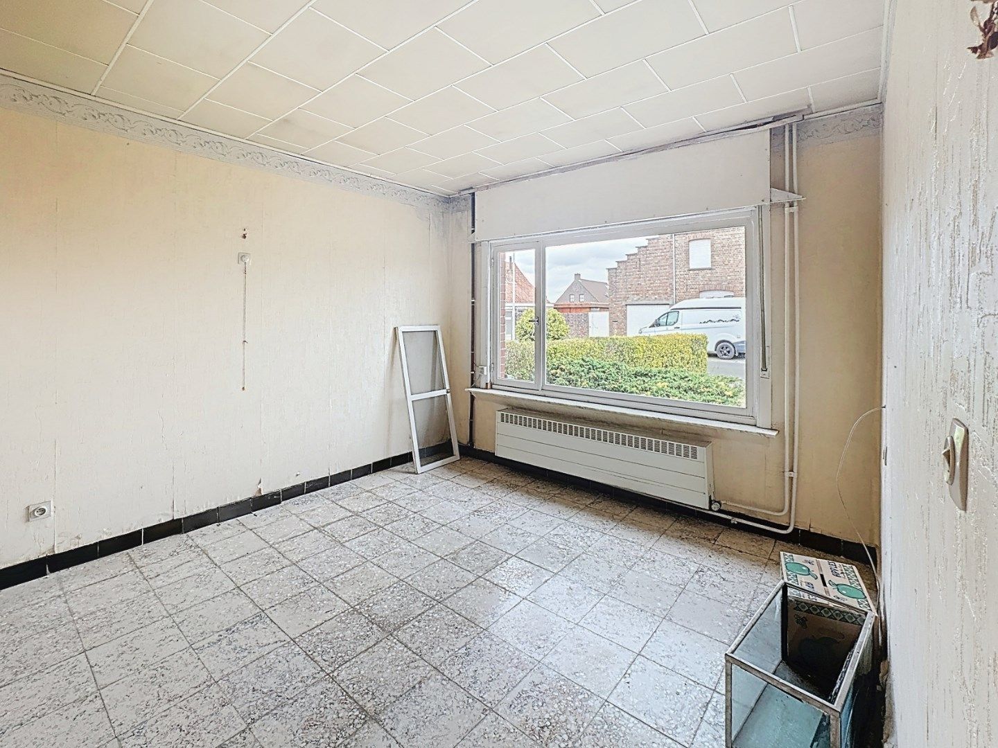 Te renoveren woning op afgesloten perceel van 936m² foto 11