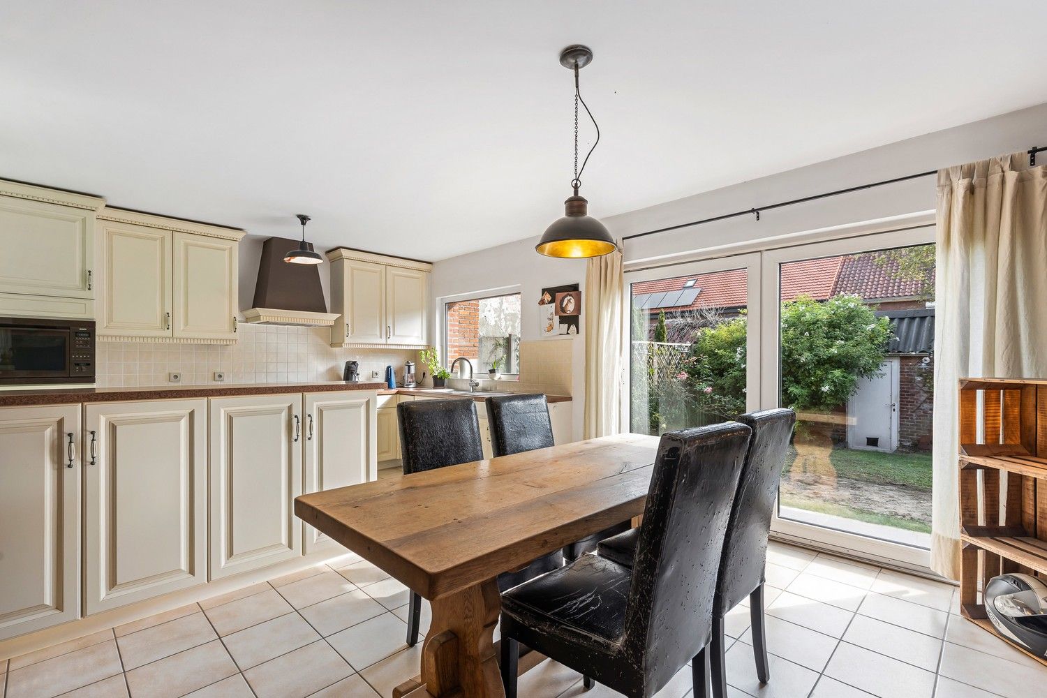 Zeer fijne woning met 3 slpkrs, garage en EPC C foto 10
