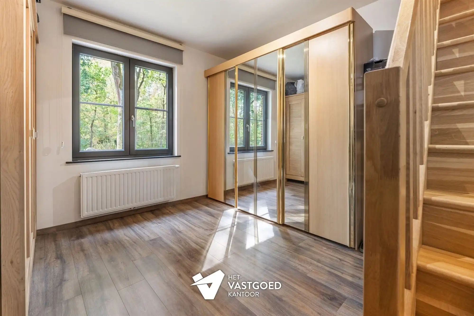 GERENOVEERDE WONING MET 3 SLAAPKAMERS UITERST RUSTIG GELEGEN TE HEPPEN foto 18