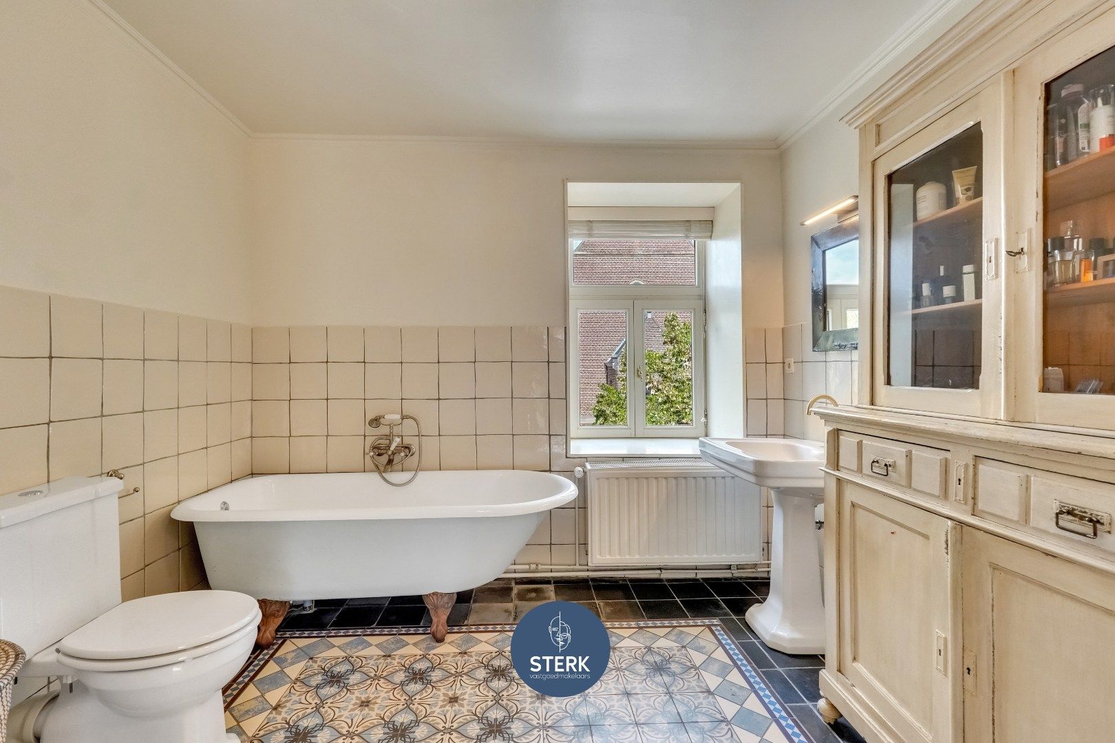CHARMANTE EN RUIME GEZINSWONING MET TUIN IN HARTJE OUD-REKEM !  foto 20