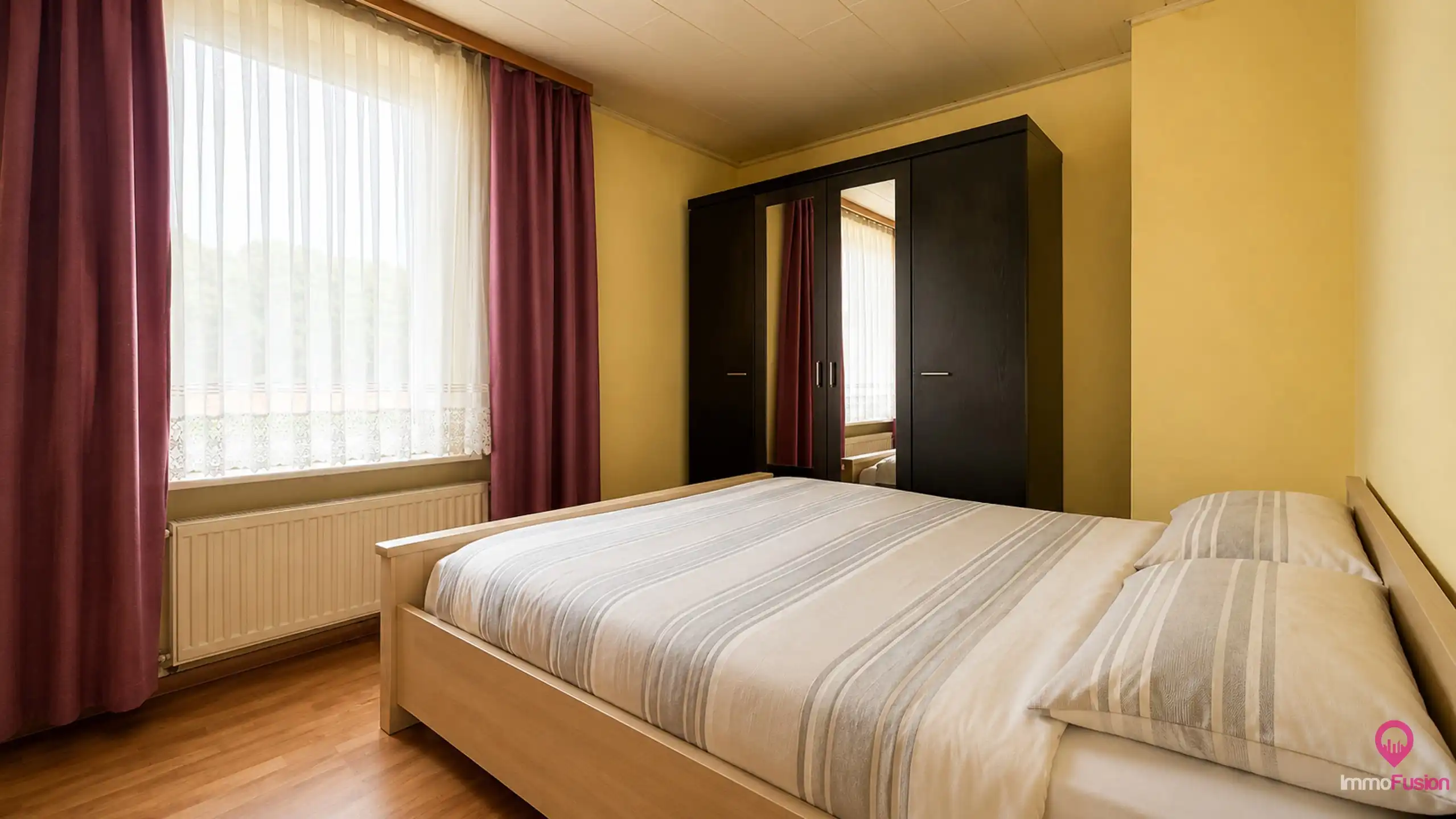 Instapklare woning met veranda, tuin en garage! foto 12