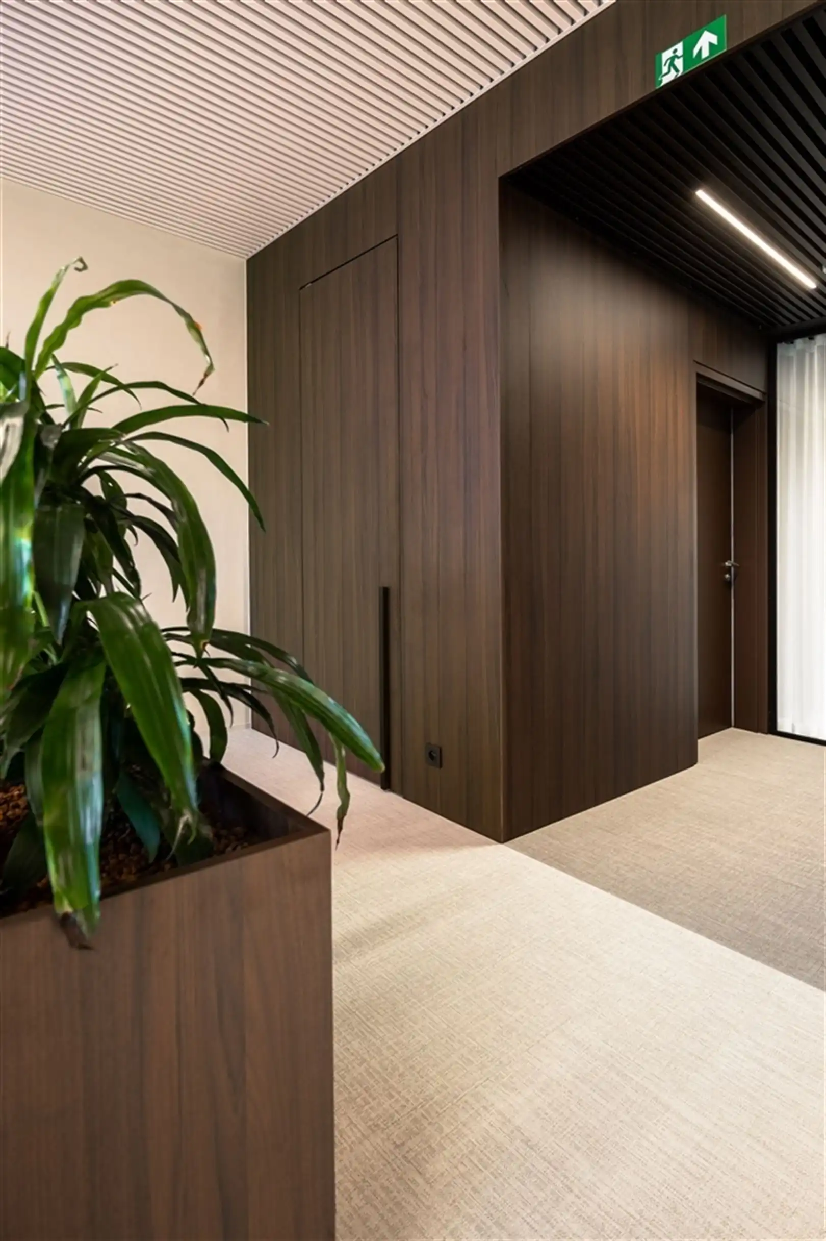 Kantoorverdieping te huur in modern kantoorgebouw foto 42