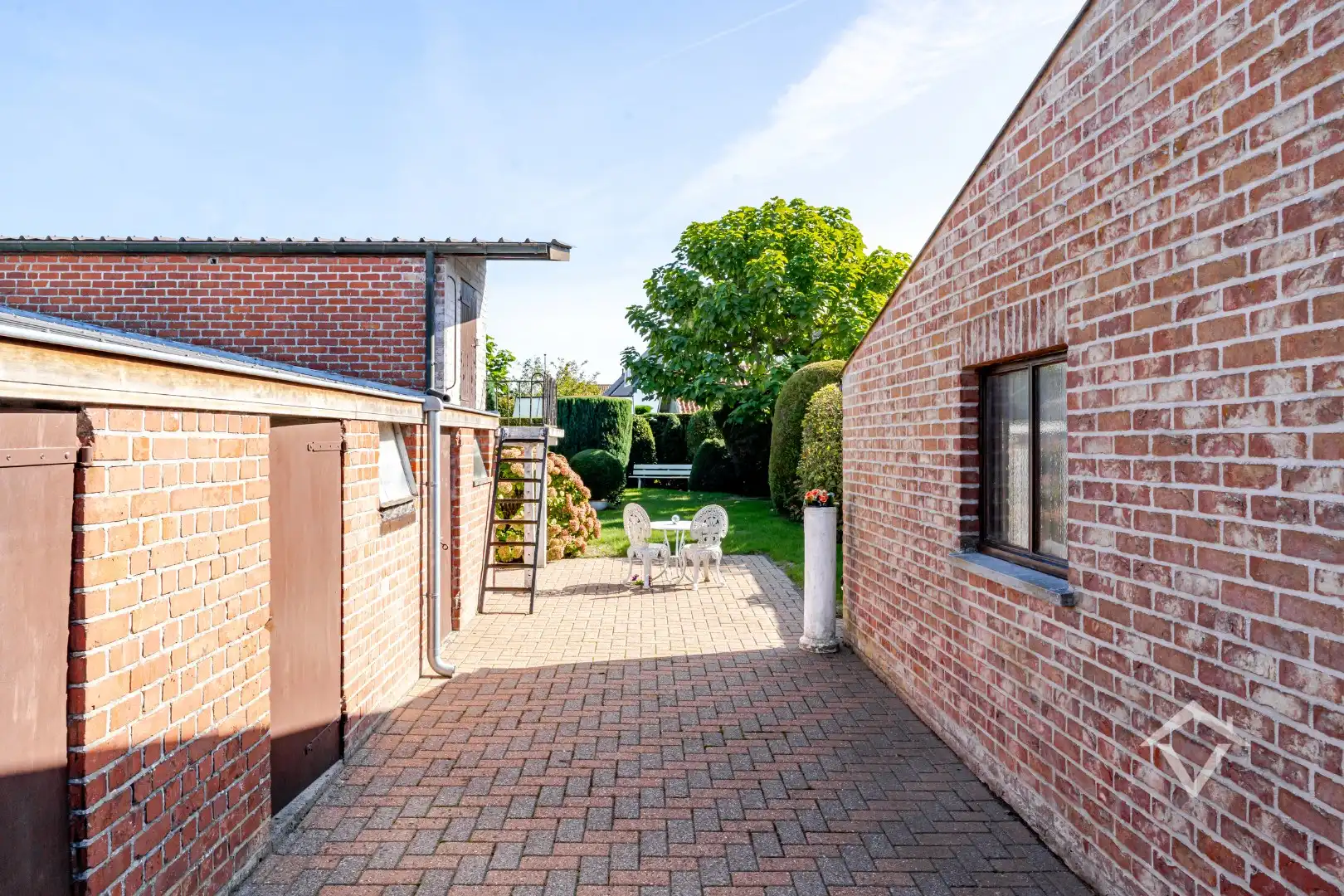 Instapklare woning met 3 slaapkamers en tuin te Ichtegem foto 25