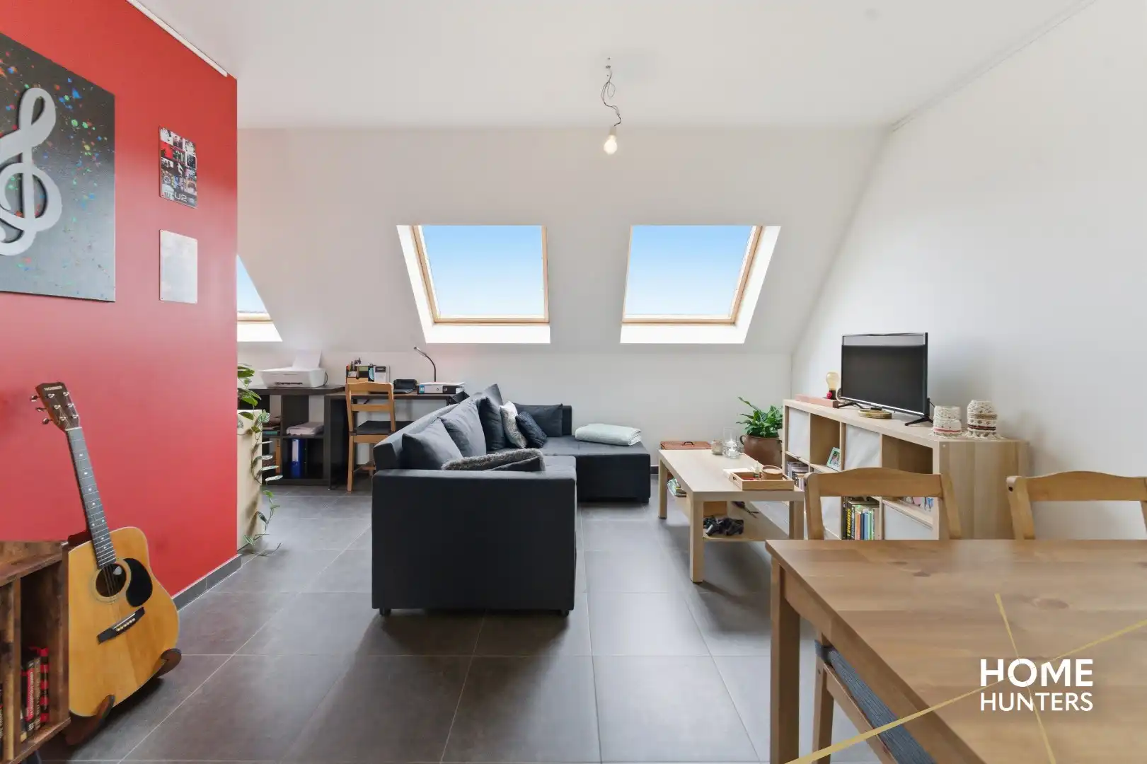 Stijlvol en lichtrijk appartement met terras in het hart van Ieper foto 5