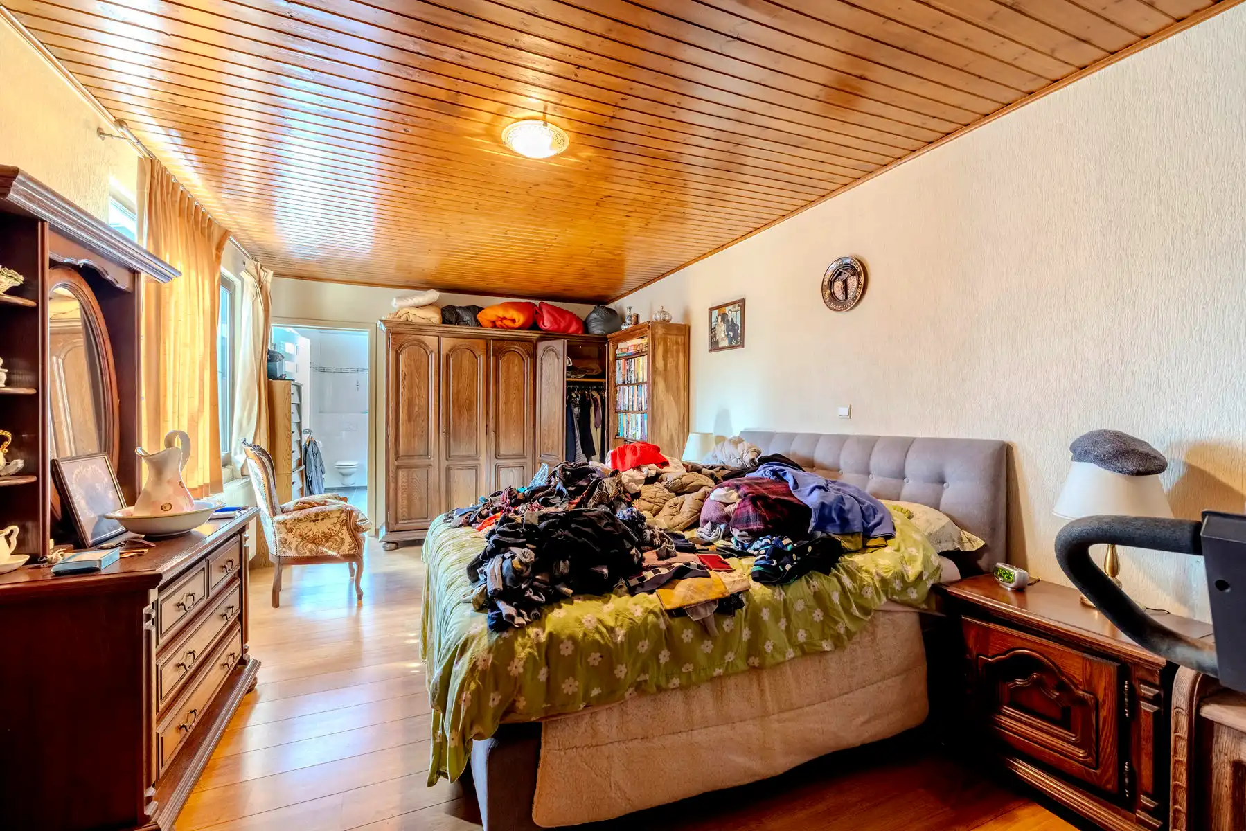 Te renoveren woning met 4 slaapkamers in Lier foto 10