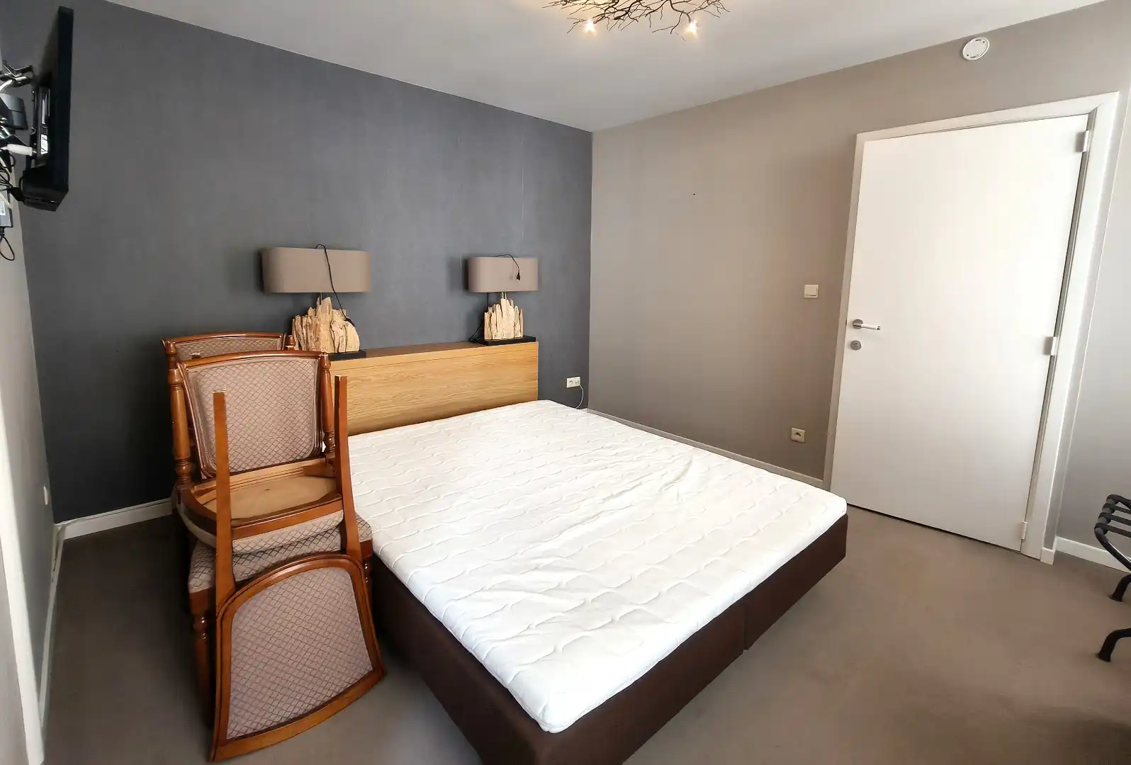 Gebouw met 3 vakantiestudio's foto 13