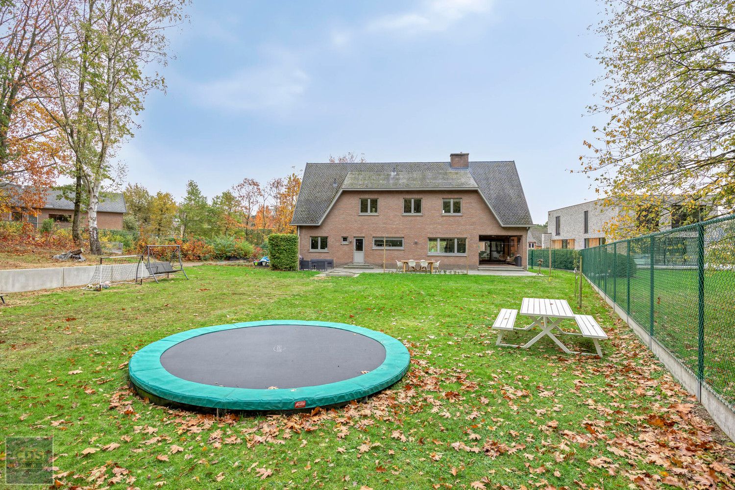 Alleenstaande villa foto 34