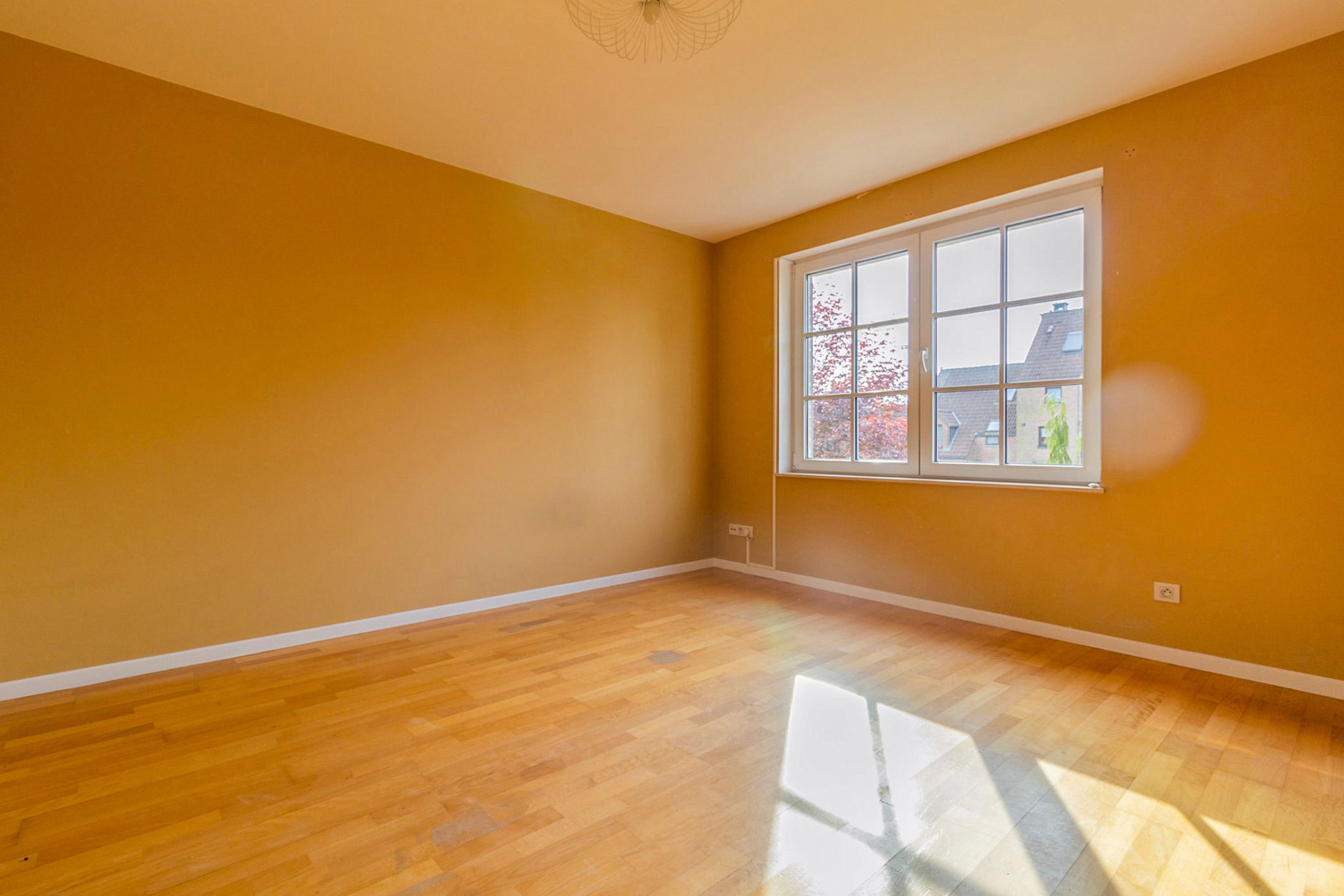 Mooie woning met 4 slaapkamers foto 9