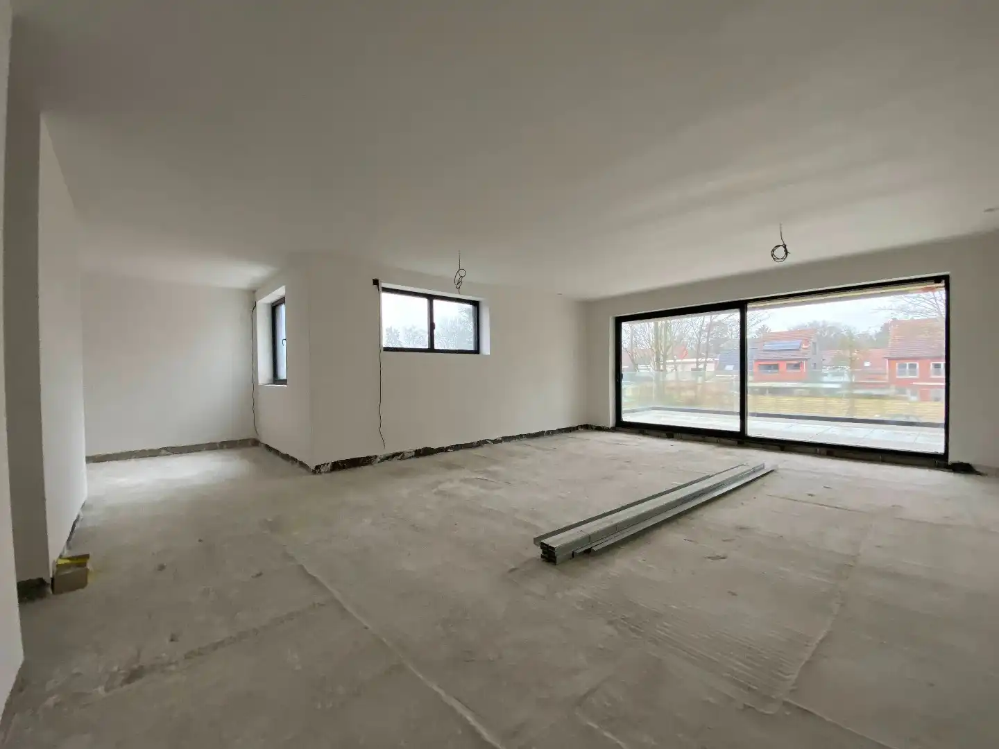 Luxueus én energieneutraal nieuwbouw villa-appartement  van 168 m² met 3 slaapkamers + 2 ondergrondse staanplaatsen + ruime kelder in kleine residentie te Schil foto 13