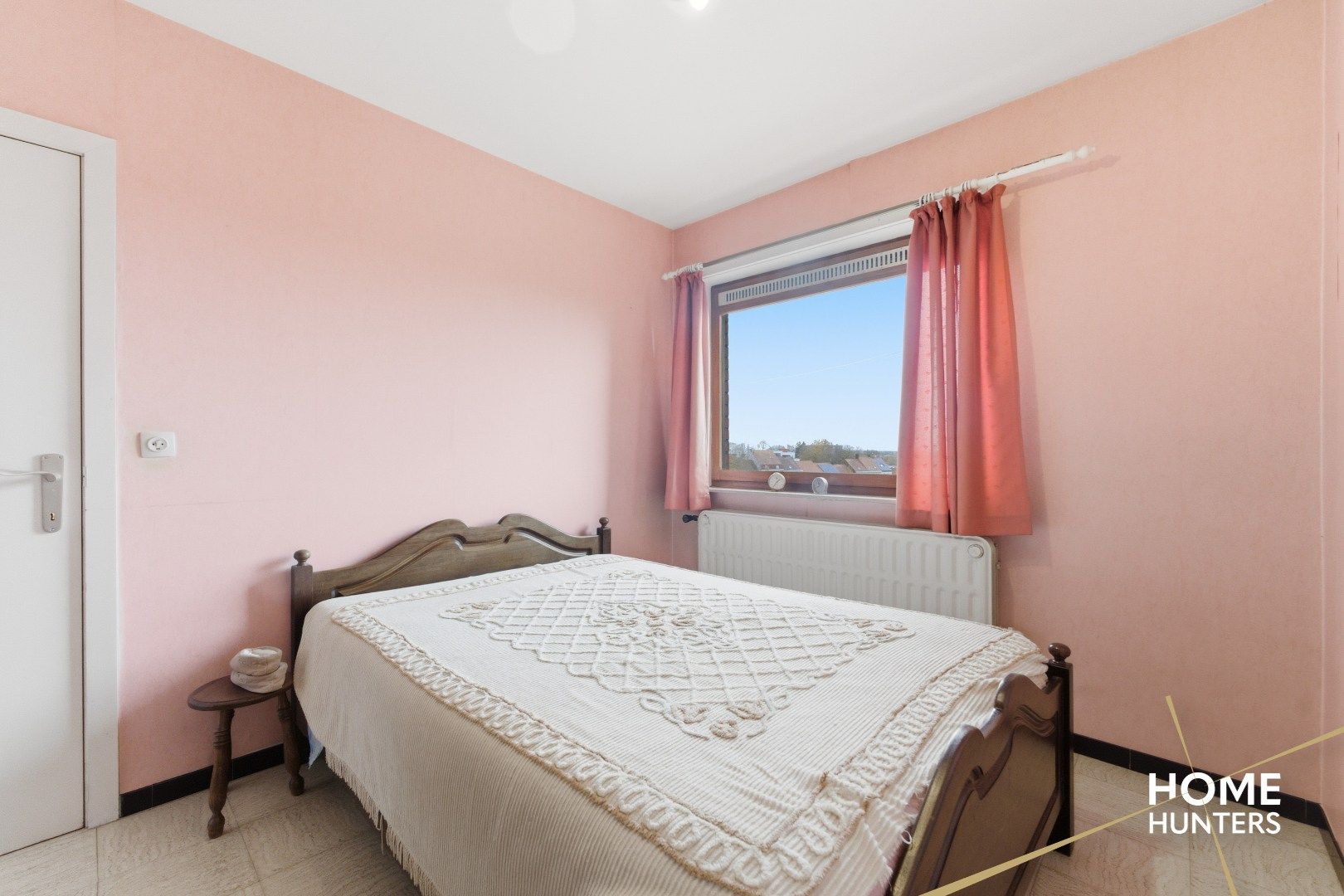 Lichtrijk 2-slaapkamerappartement op gunstige ligging te Ieper foto 13