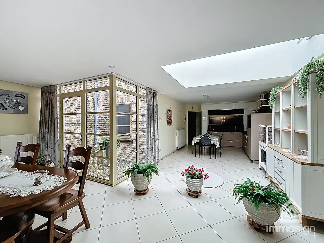 Instapklaar gelijkvloers appartement met buitenruimte, carport en 2 slaapkamer te Peer centrum foto 12